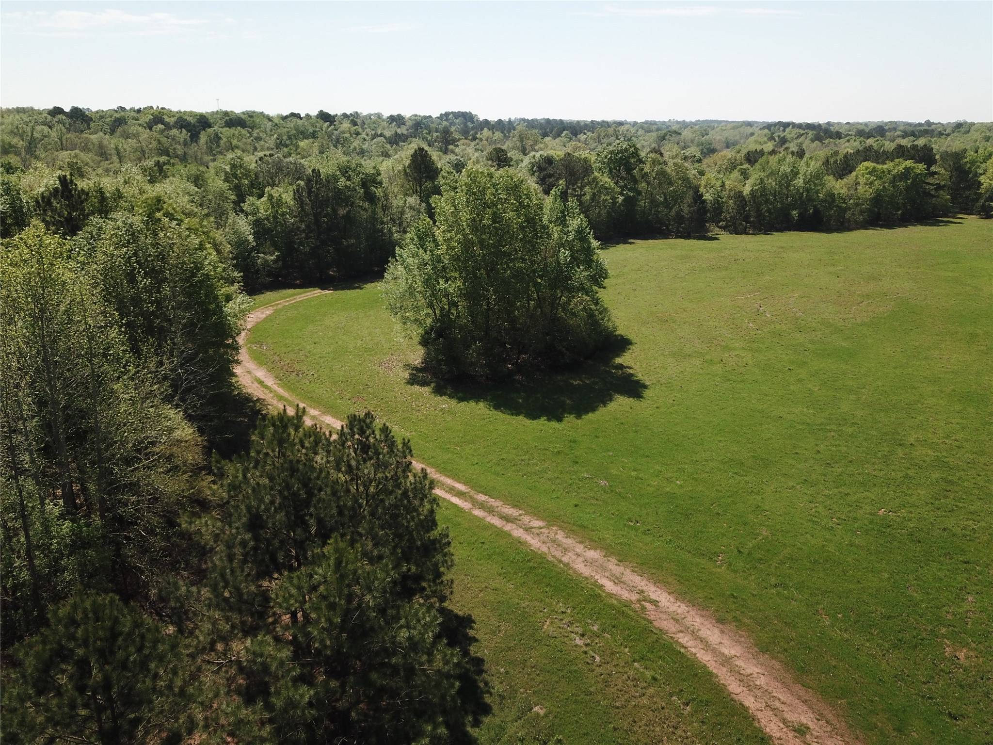 Lakeport, TX 75603,000 Ned Williams Rd