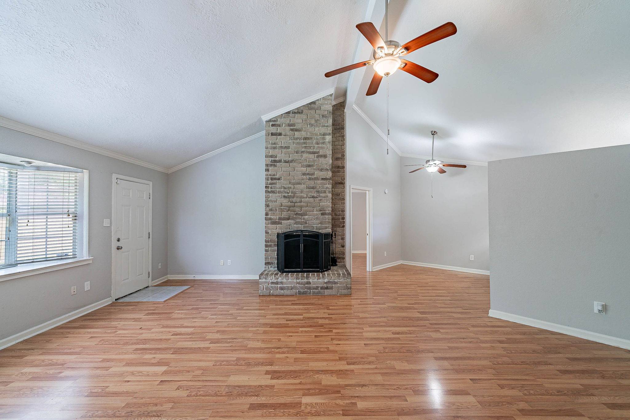 Crosby, TX 77532,516 Aweigh DR