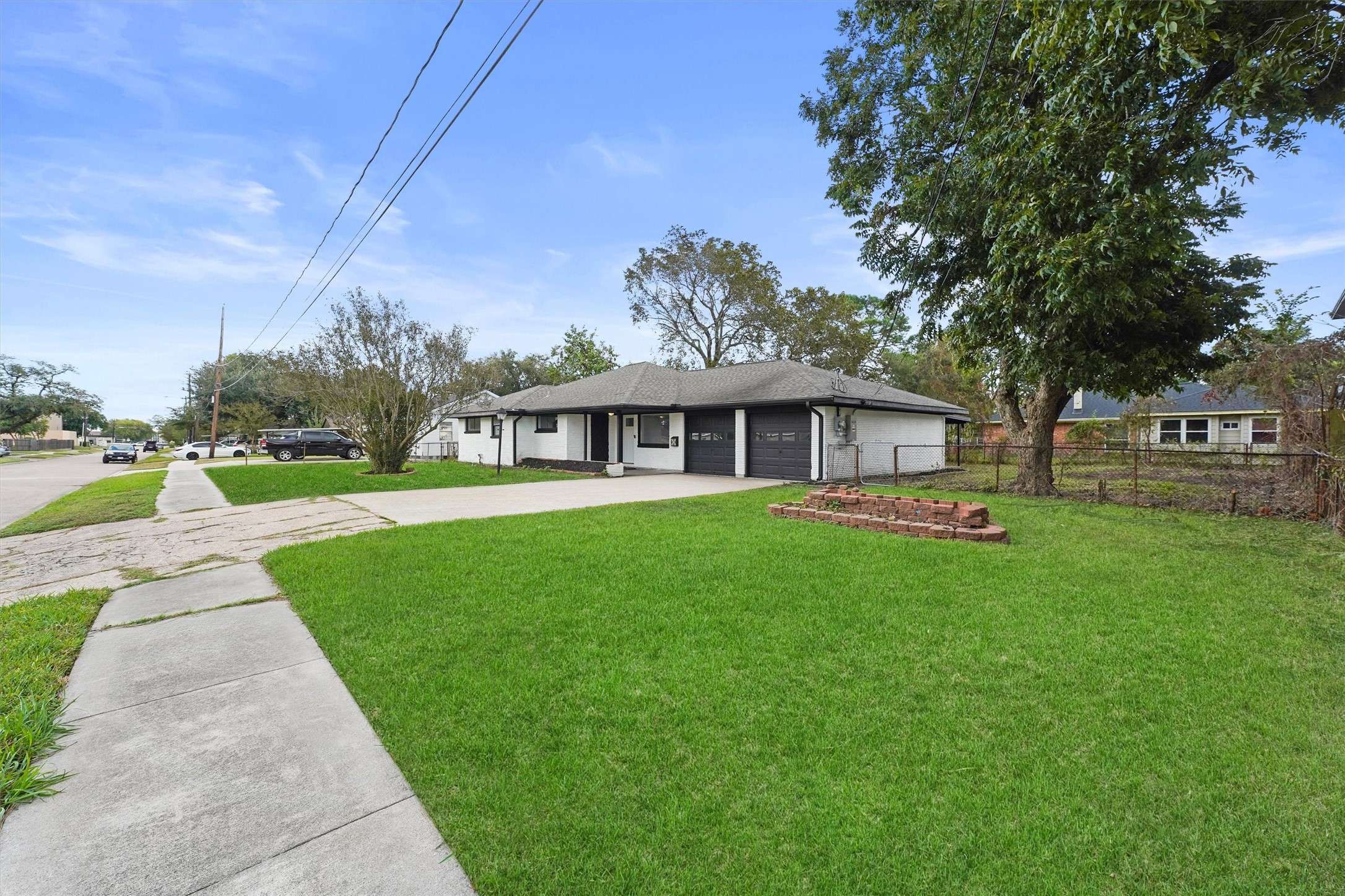 Deer Park, TX 77536,216 W 5th ST