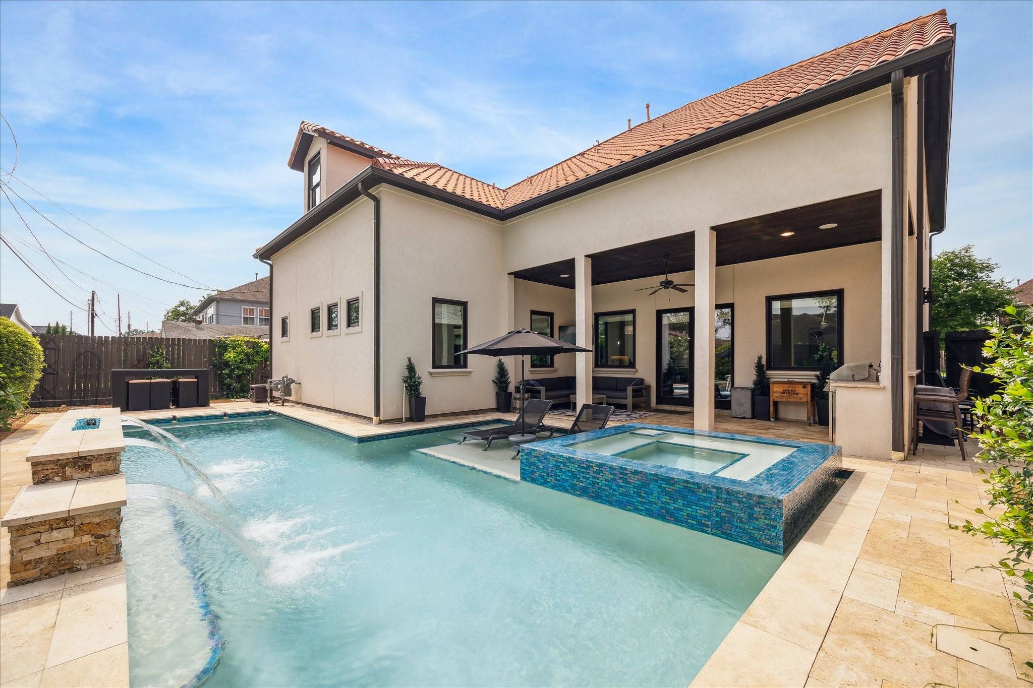 Houston, TX 77018,1249 Gardenia DR