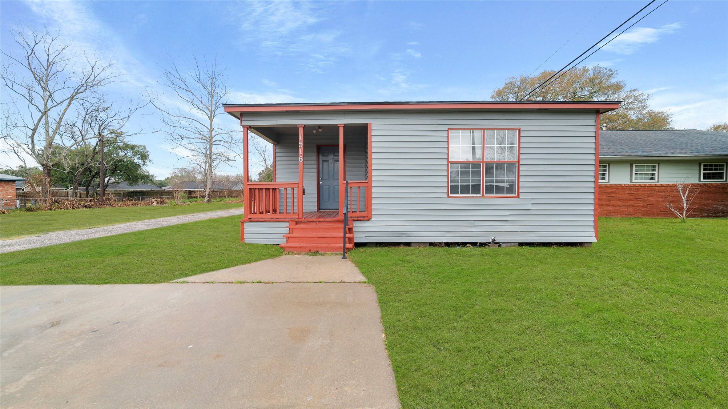 League City, TX 77573,1516 2nd ST