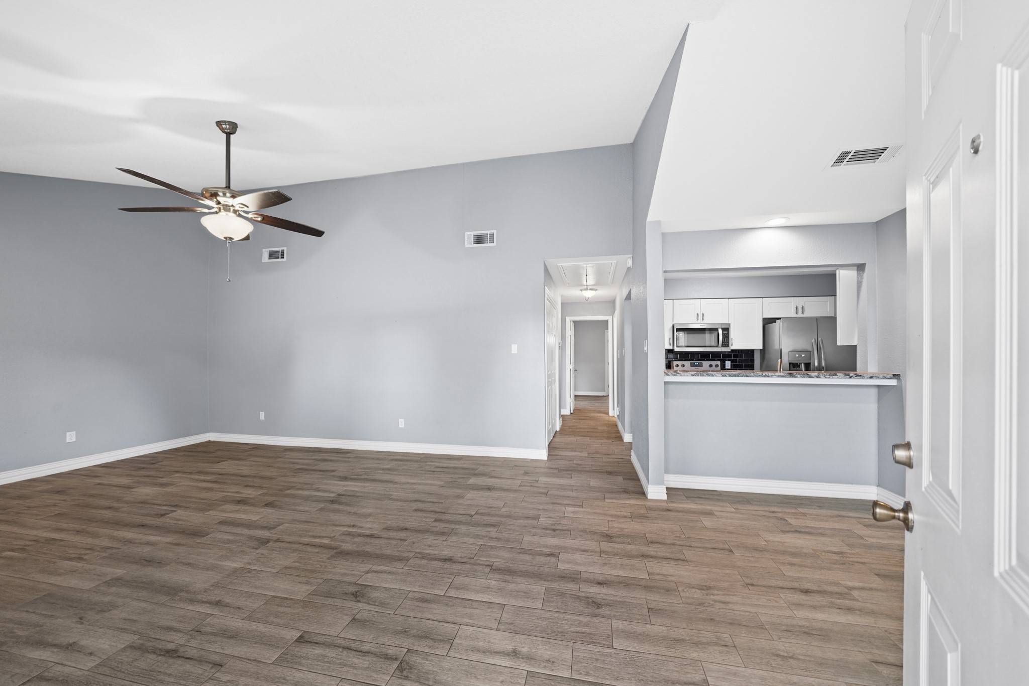 Friendswood, TX 77546,8 Hideaway DR