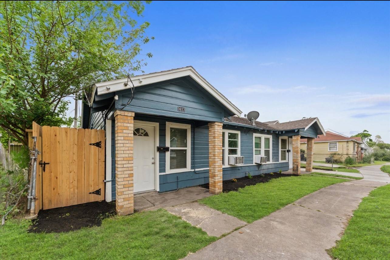 Houston, TX 77020,3922 Farmer ST