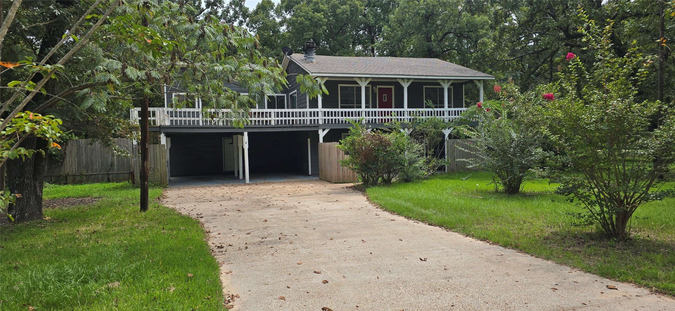 Livingston, TX 77351,133 Lafour