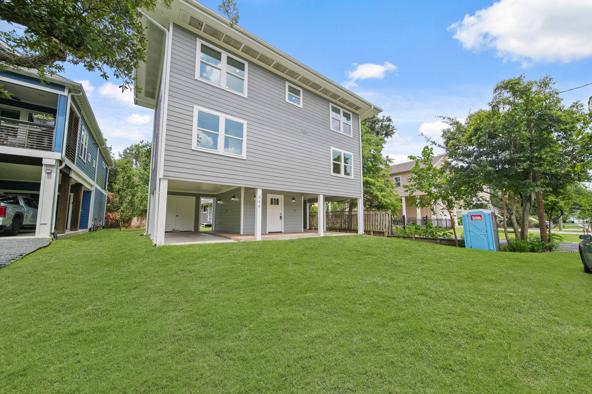 Clear Lake Shores, TX 77565,220 Pine RD