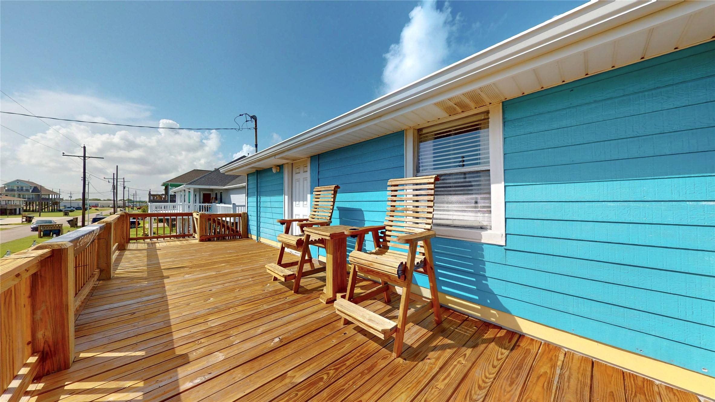 Crystal Beach, TX 77650,954 Palmetto DR