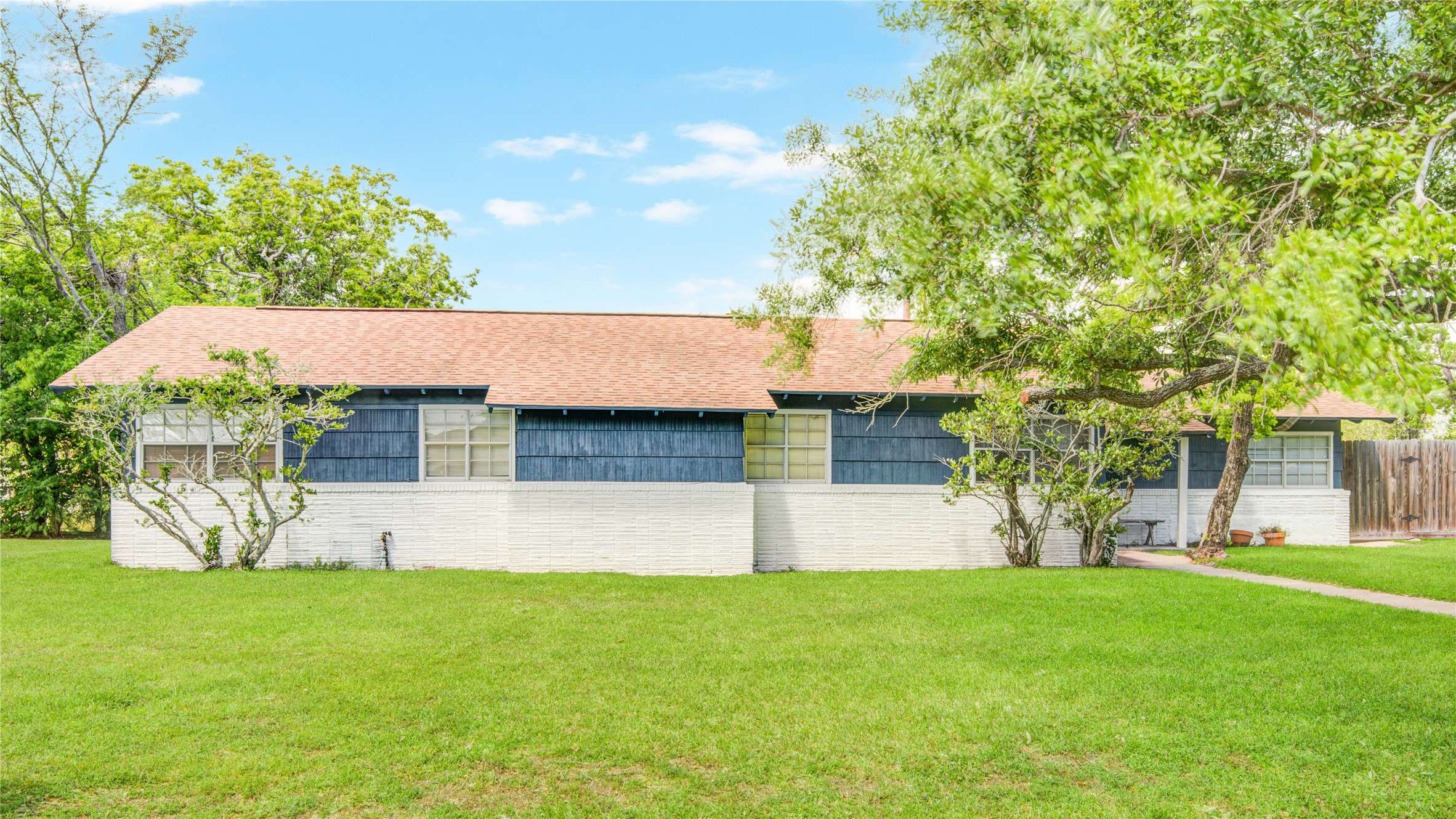 Freeport, TX 77541,1414 W 9th ST