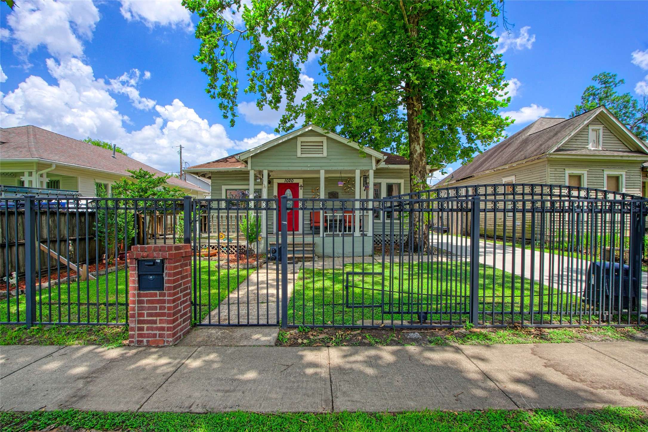 Houston, TX 77008,1020 Cortlandt ST