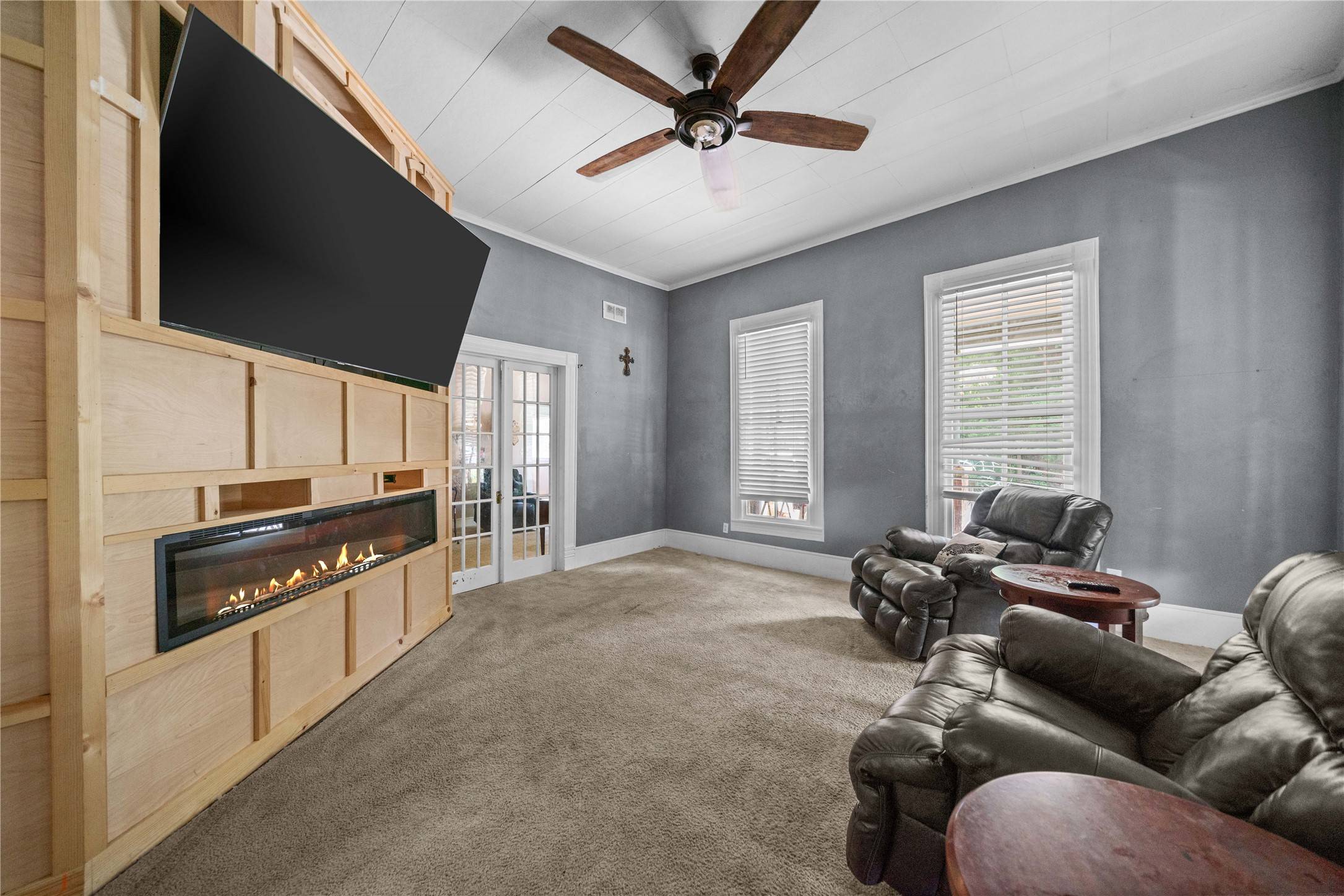 Rusk, TX 75785,246 W 6th ST