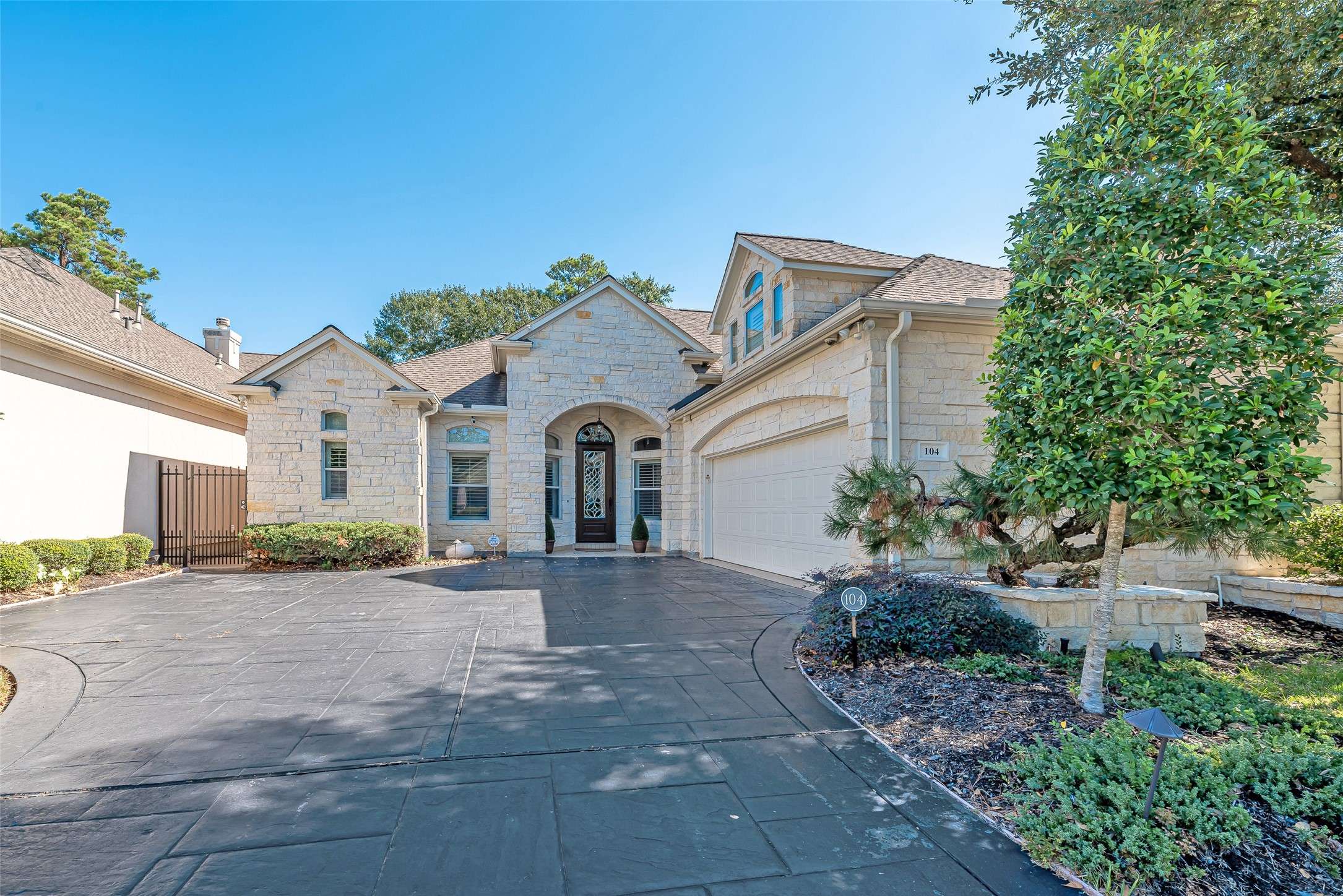 Houston, TX 77069,104 Marble Cottage LN