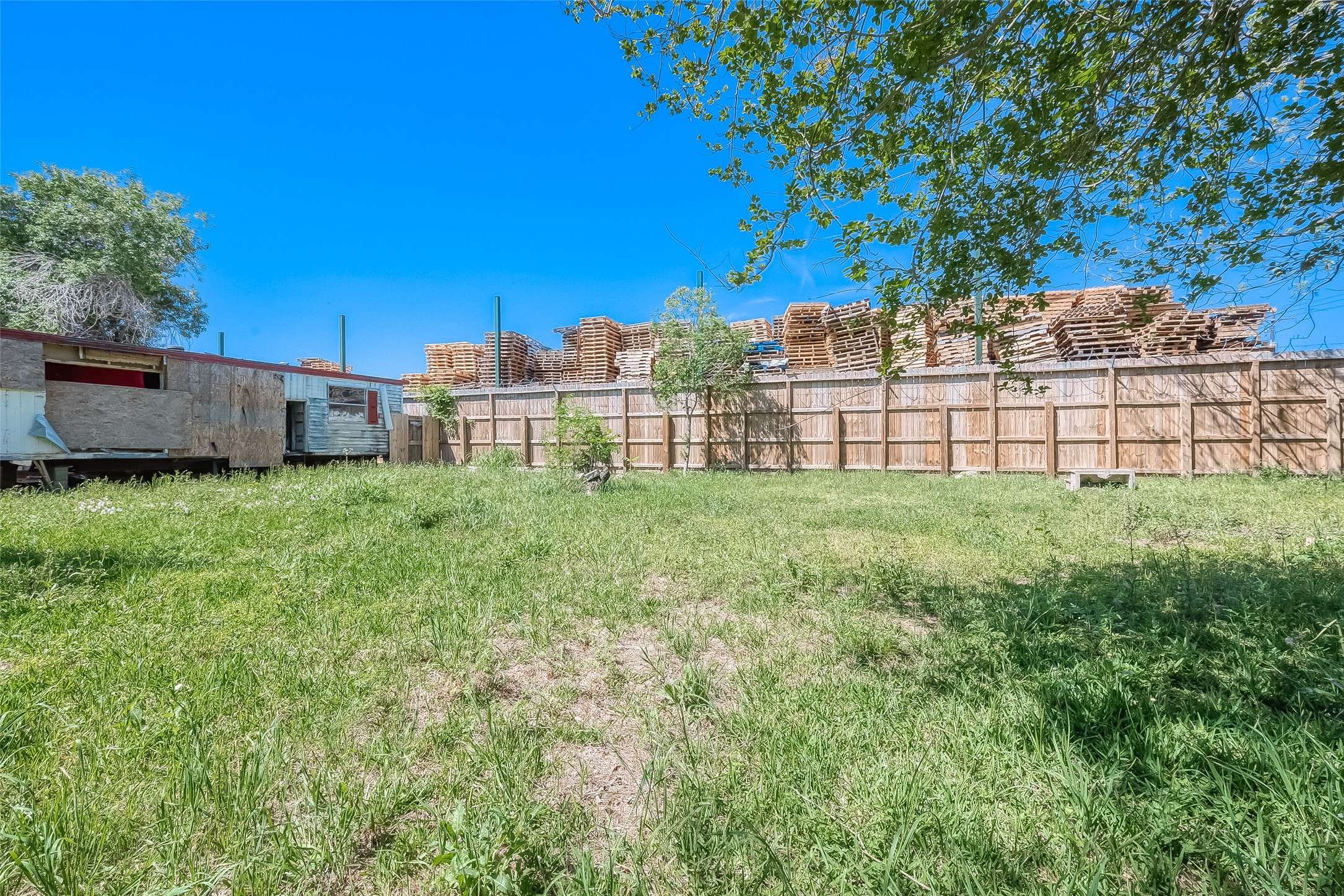 Houston, TX 77026,5525 Liberty RD