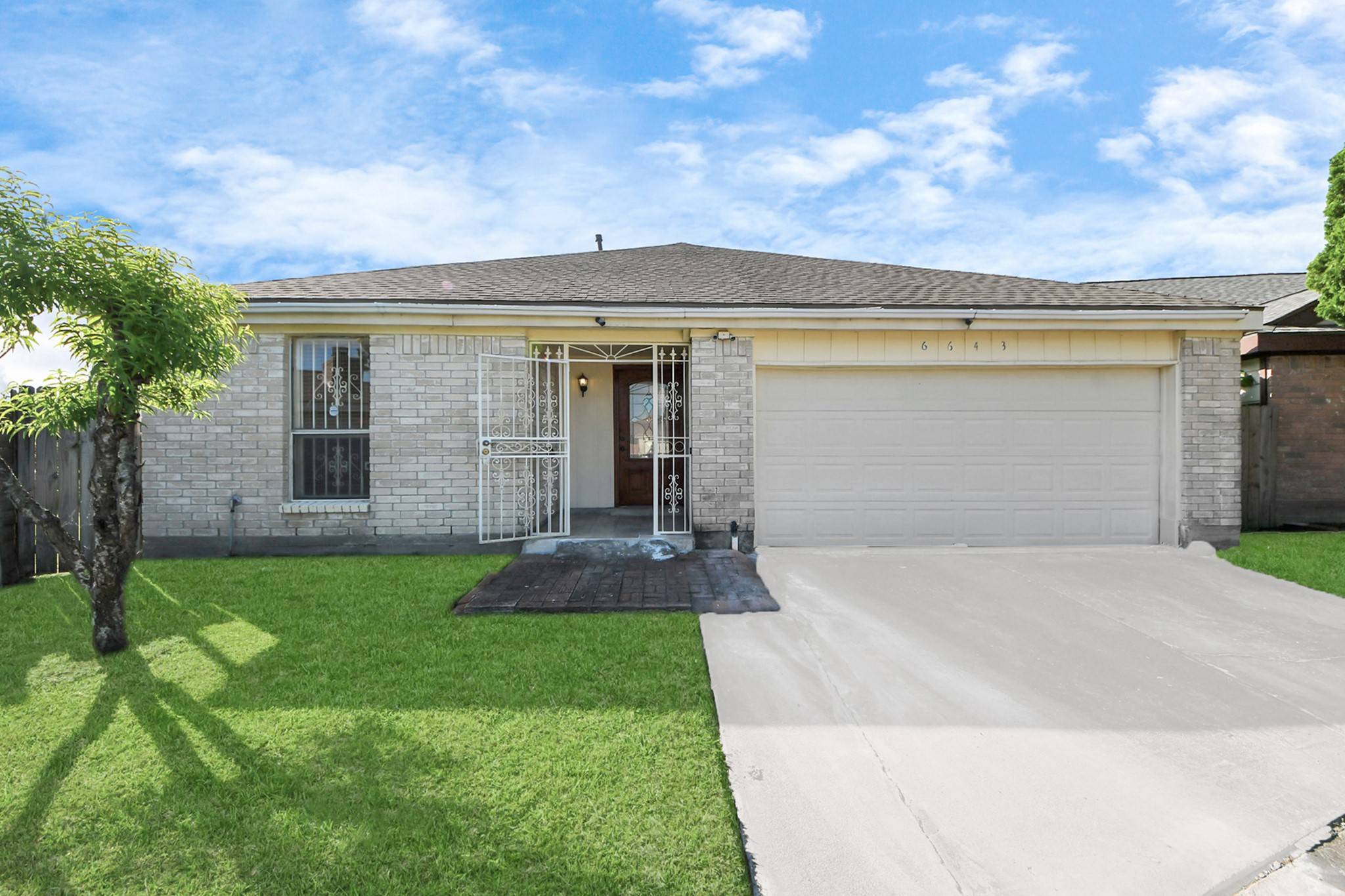 Houston, TX 77072,6643 Briar Glade DR