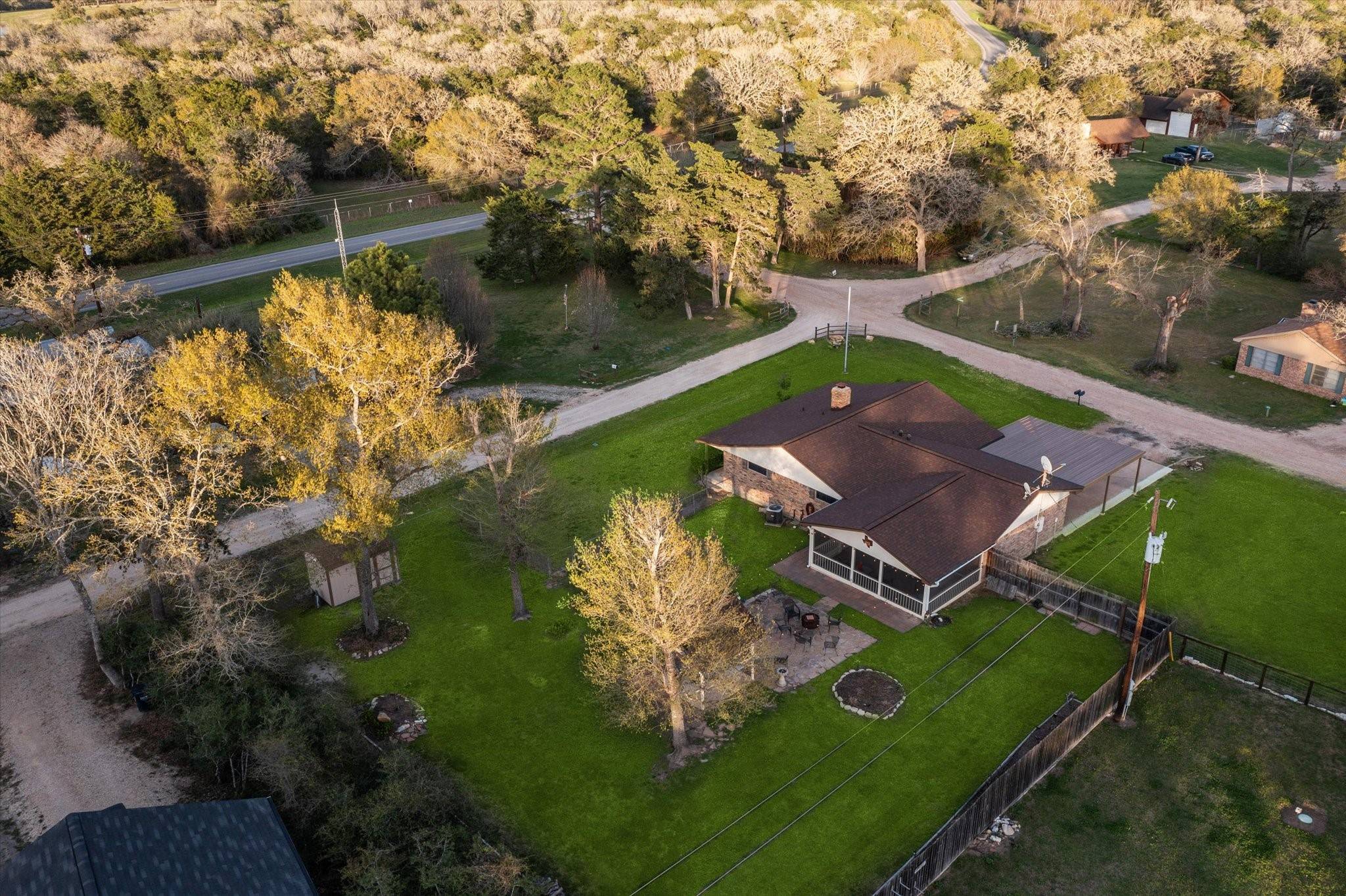 Brenham, TX 77833,1250 Sherwood RD