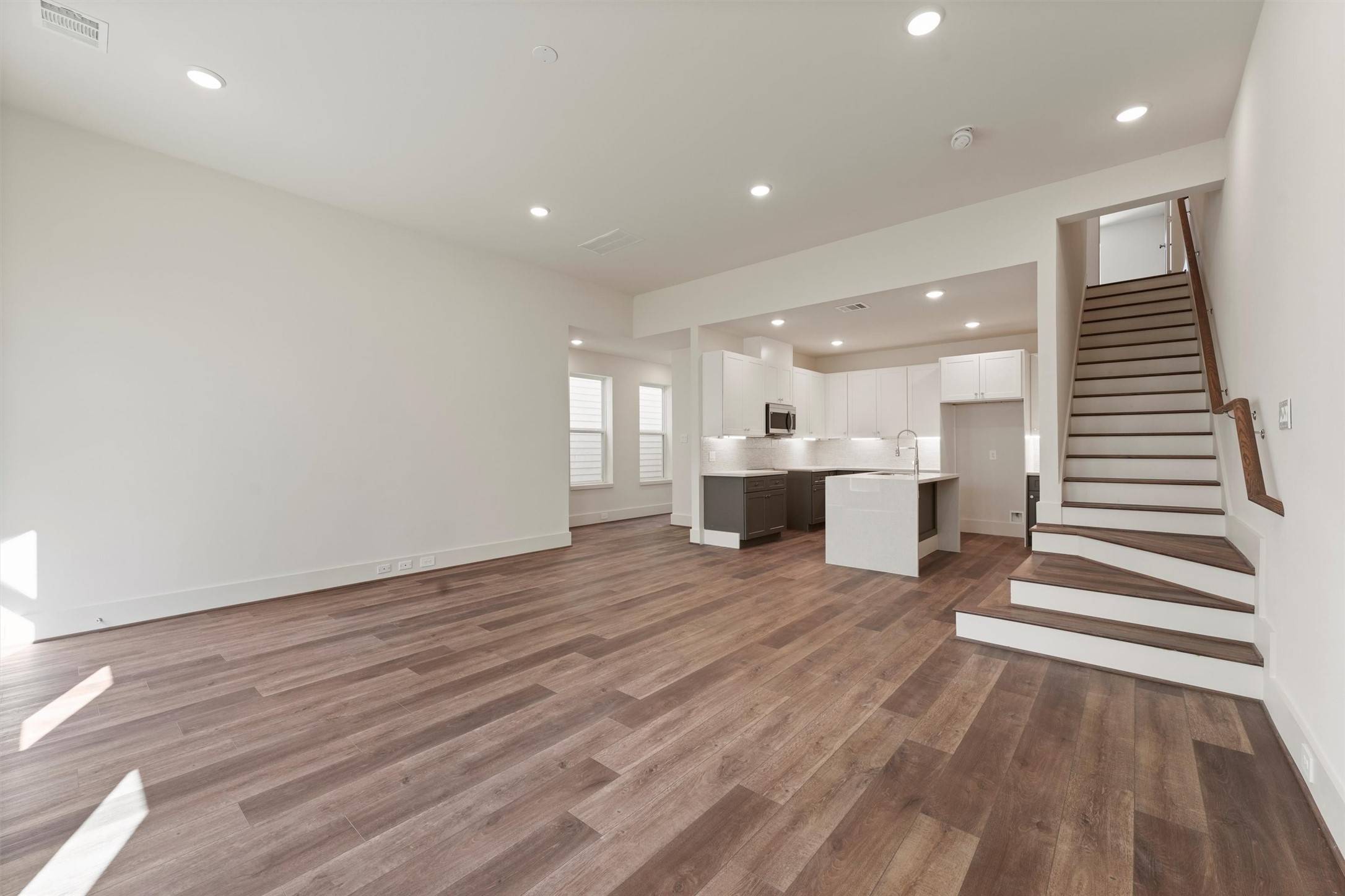 Houston, TX 77091,881 Rachel ST #E