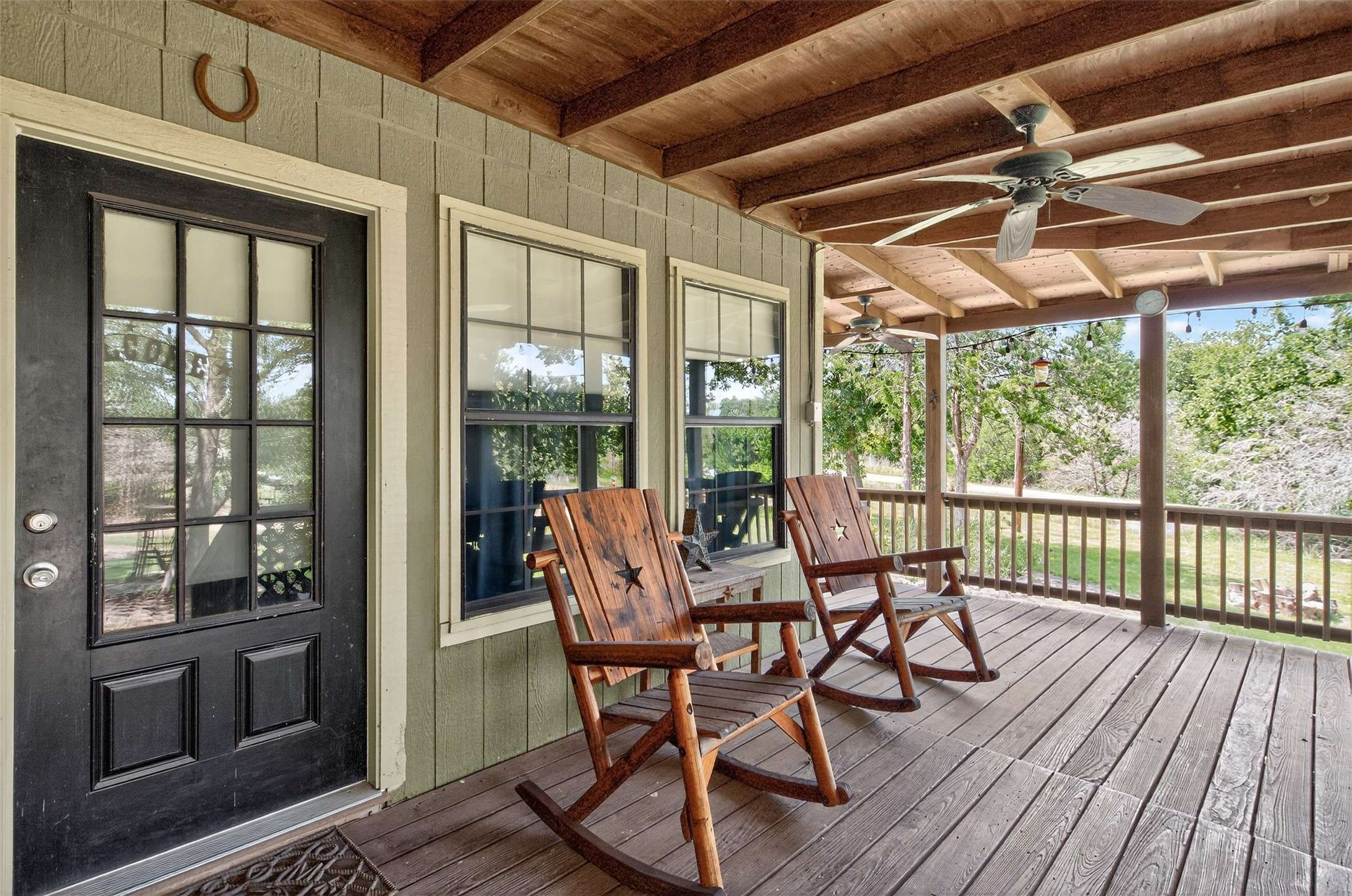Somerville, TX 77879,702 Birch Hollow DR
