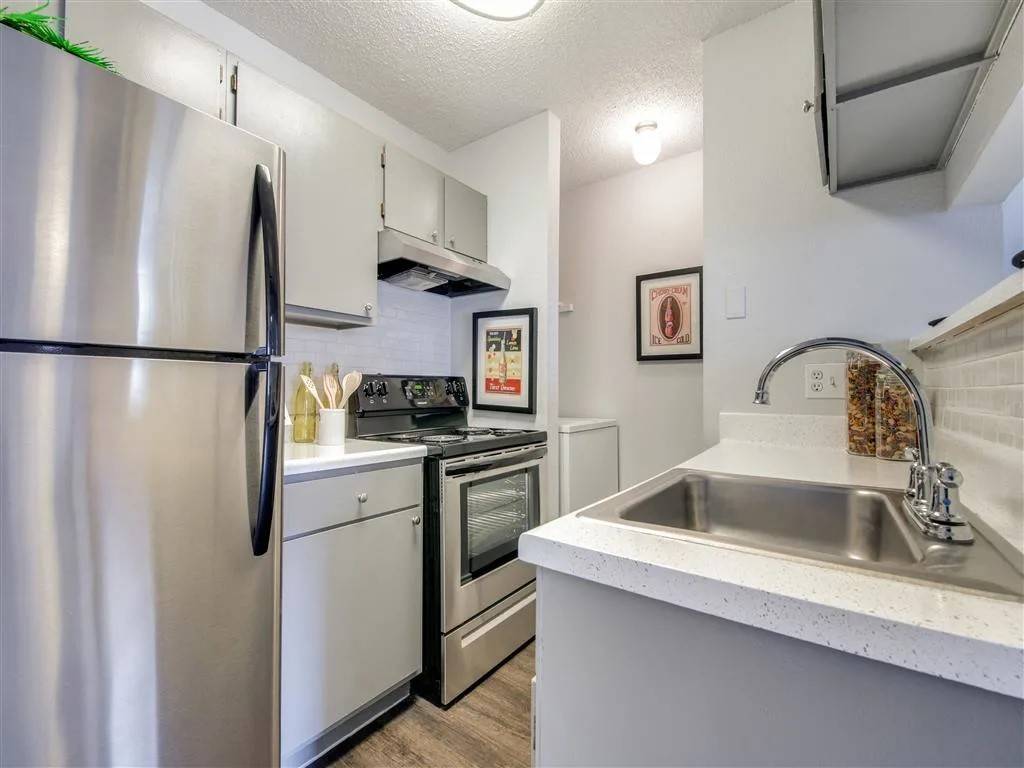Austin, TX 78752,7610 Cameron Rd #2094