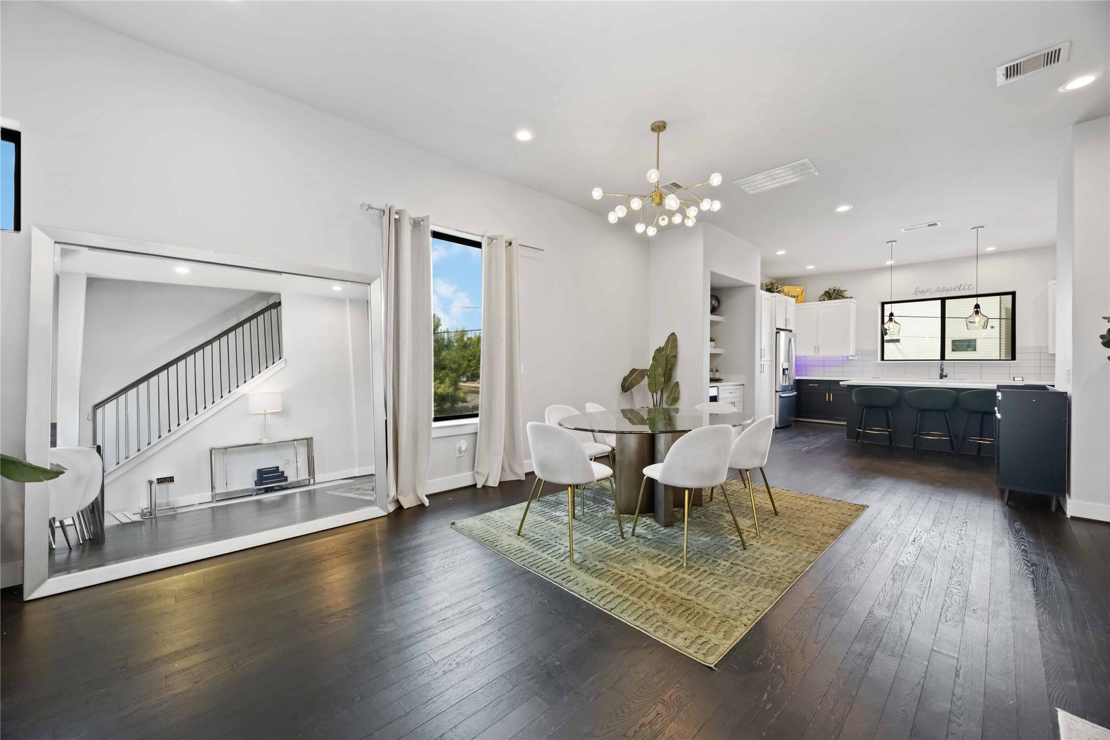 Houston, TX 77007,4235 Allen ST