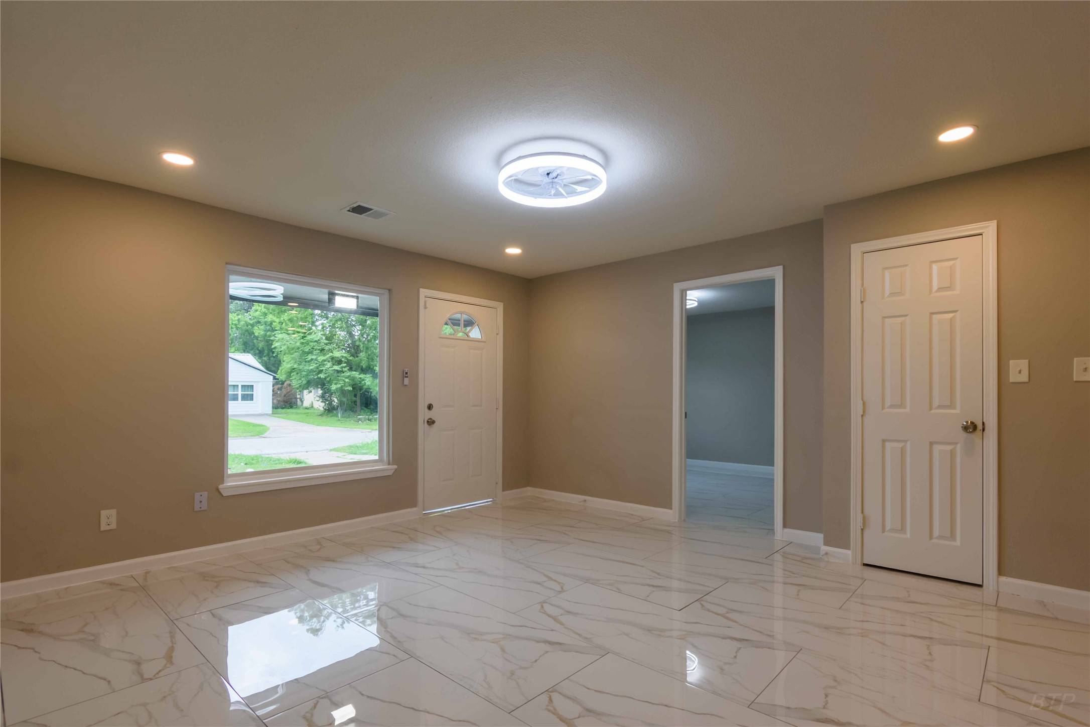 Houston, TX 77076,126 red ripple RD