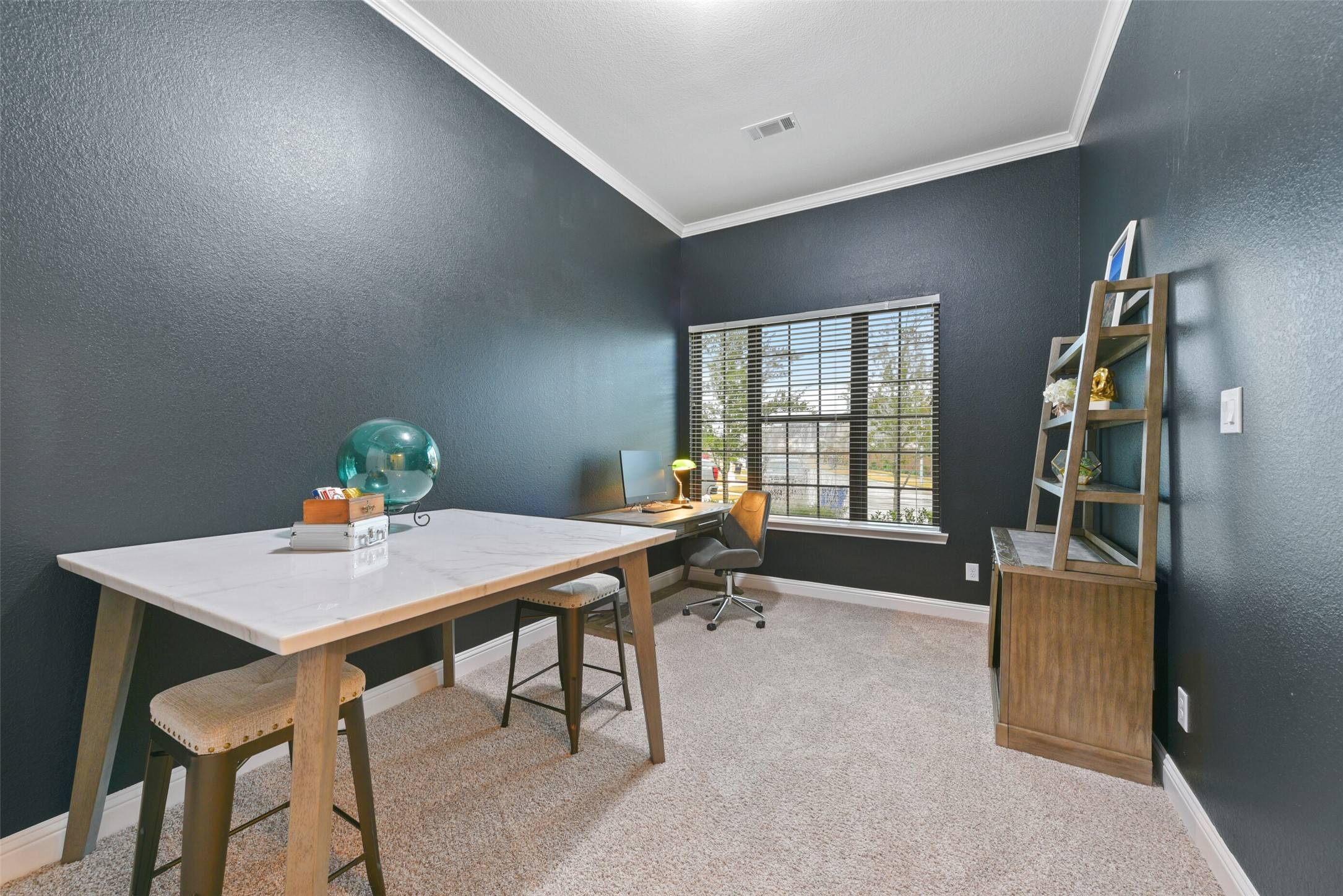 Iowa Colony, TX 77583,10102 Blythe ST