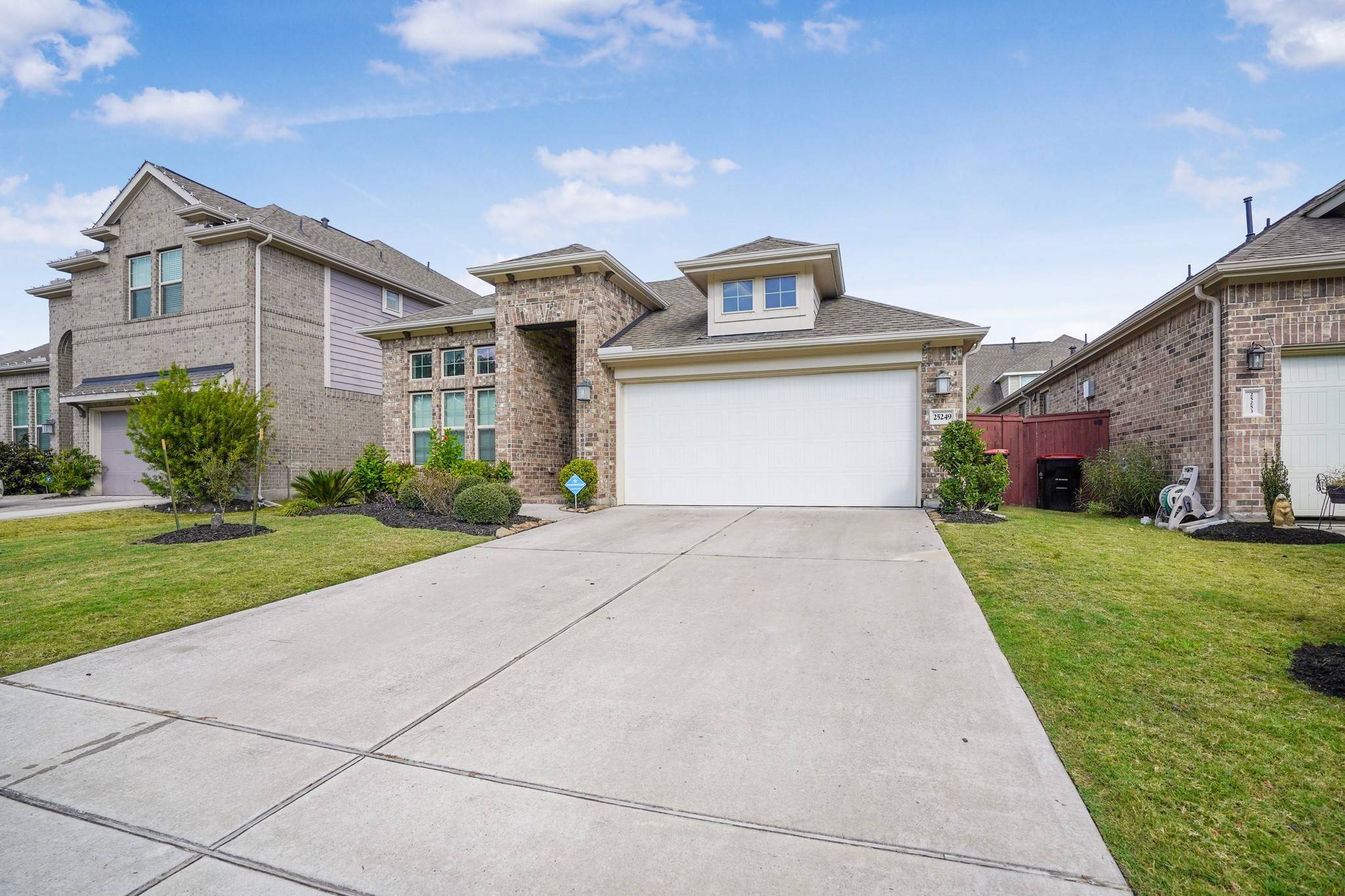 Porter, TX 77365,25249 Sandy Deer LN