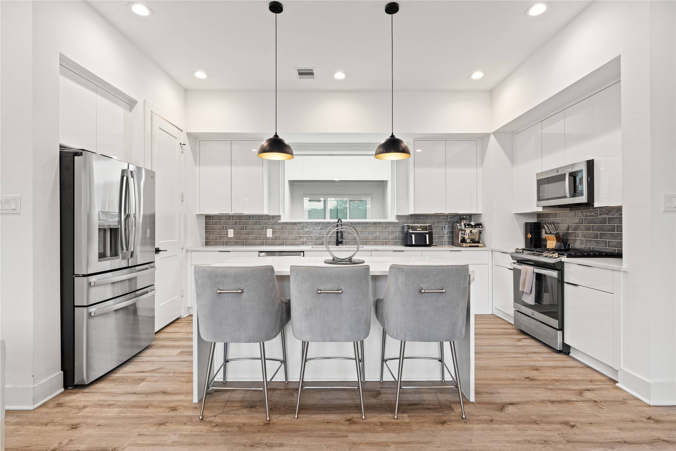 Houston, TX 77003,2404 Hadley ST #C