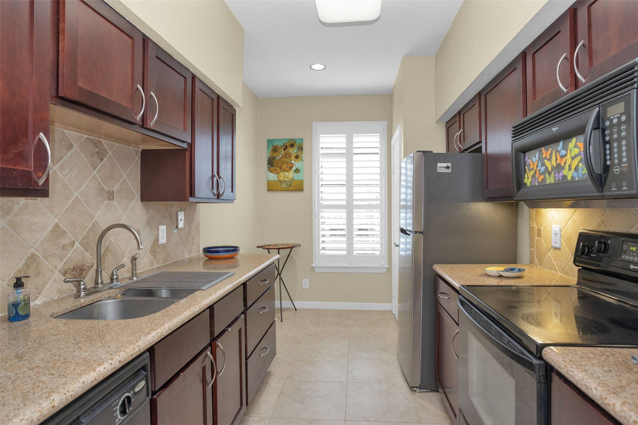 Houston, TX 77098,2700 Revere ST #147
