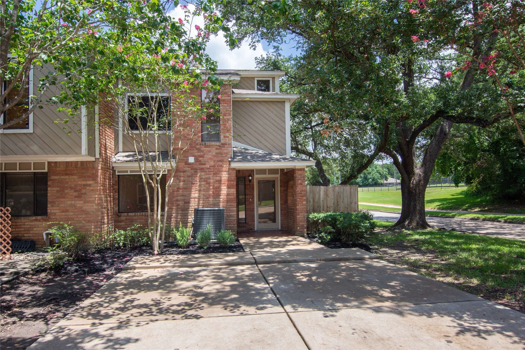 Montgomery, TX 77356,3802 Knollcrest DR