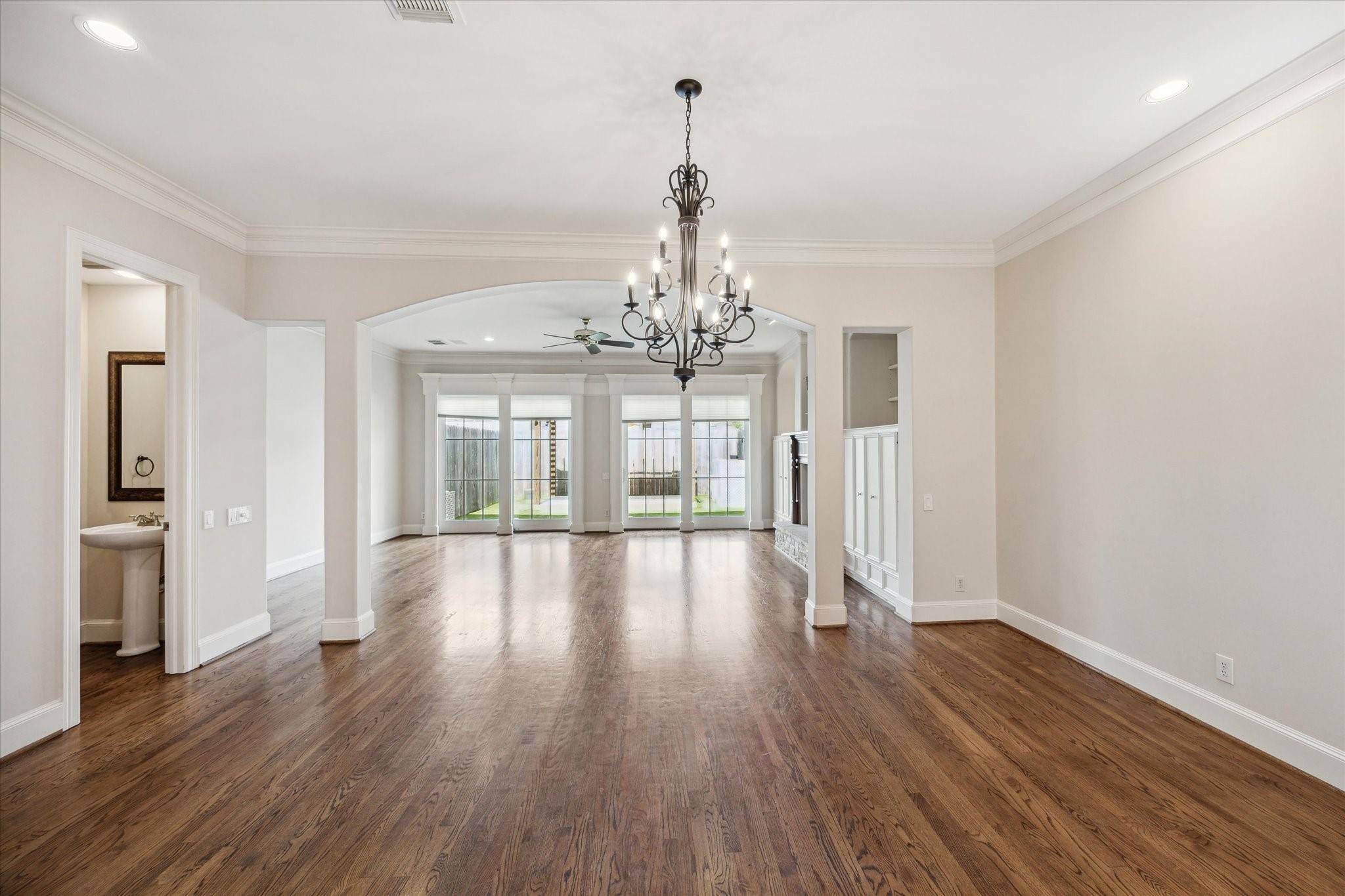 Houston, TX 77055,1321 Whispering Pines DR