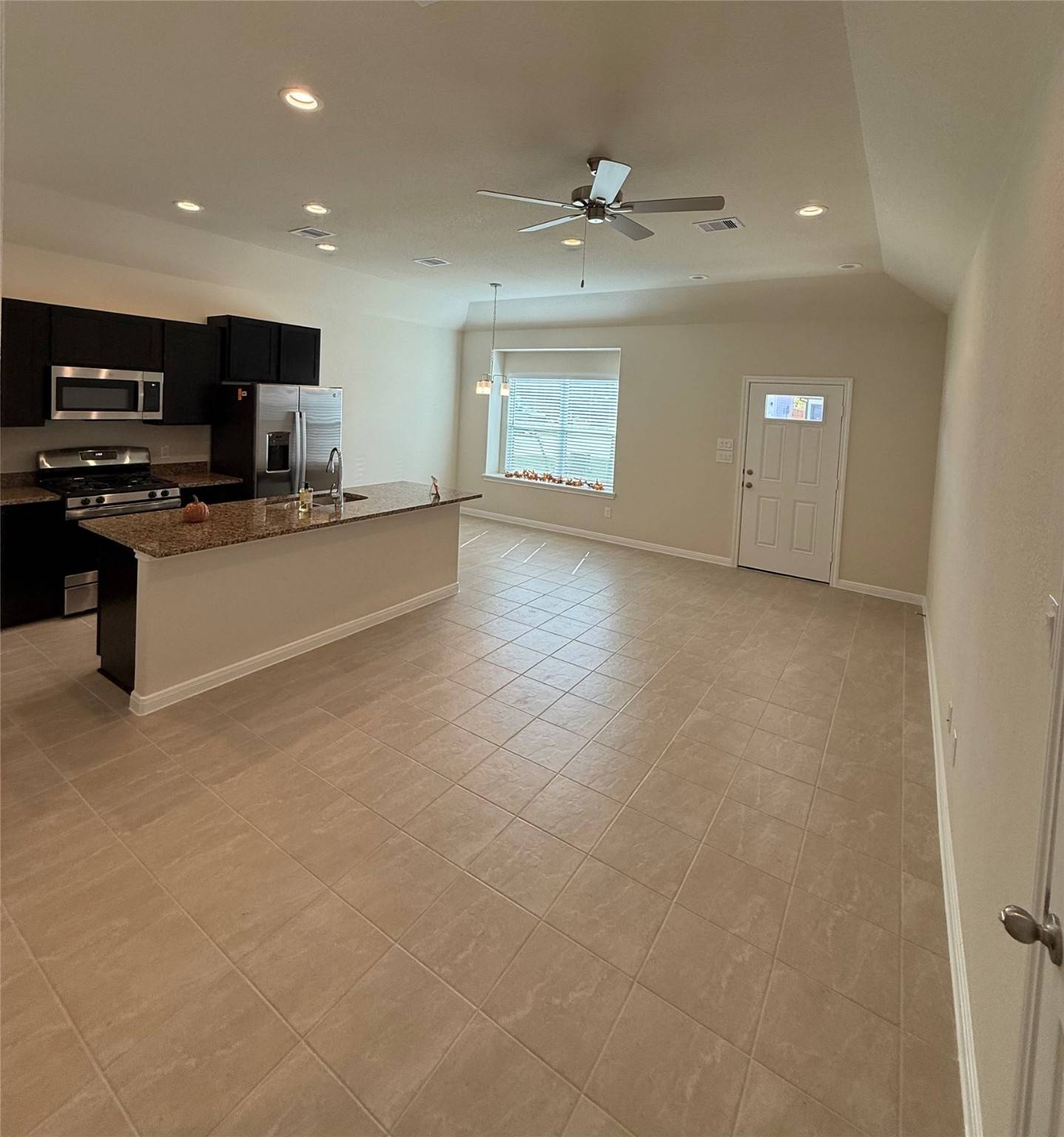 Willis, TX 77318,11840 E Gate Drive