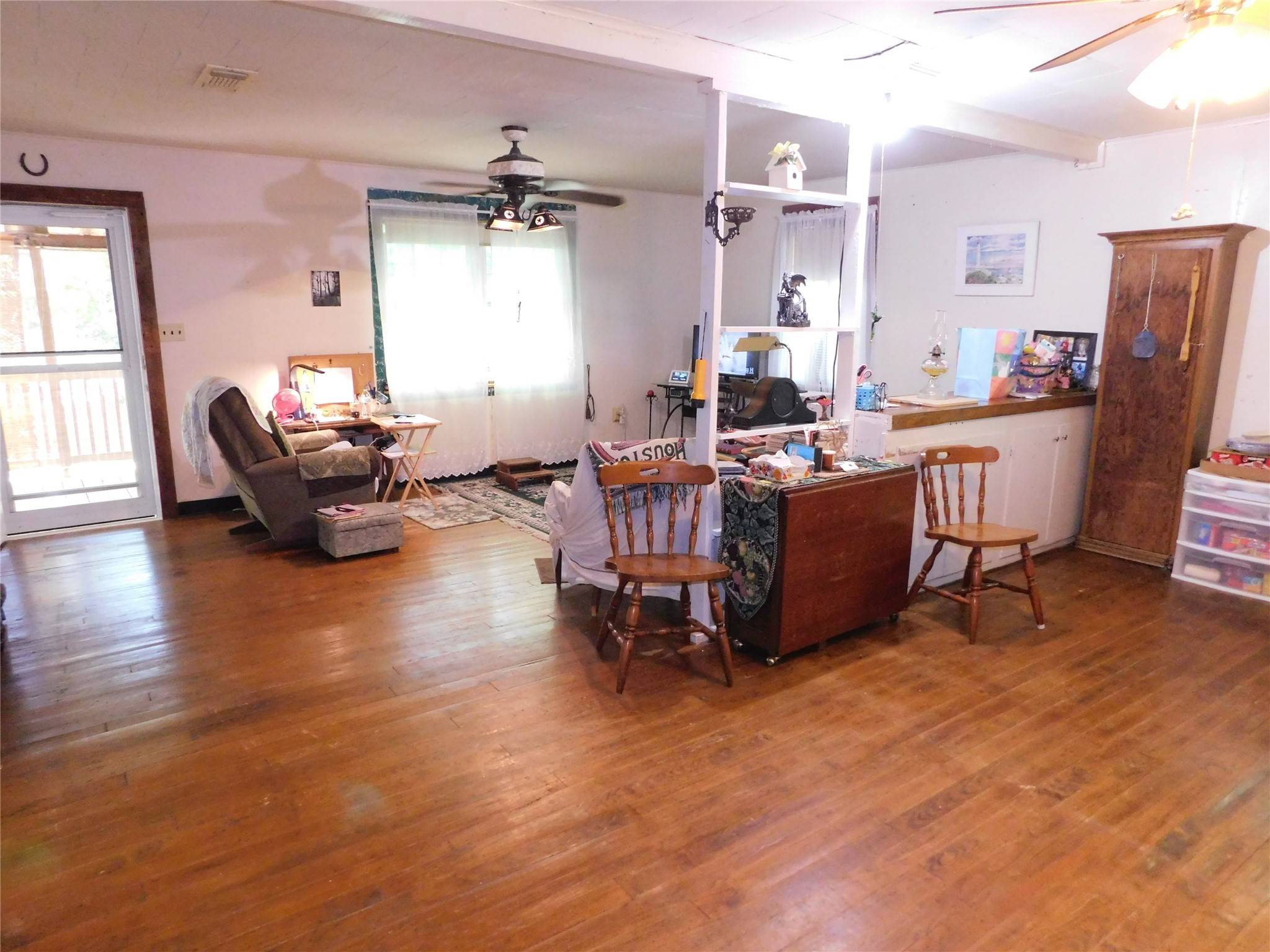 Woodville, TX 75979,240 County Road 4140