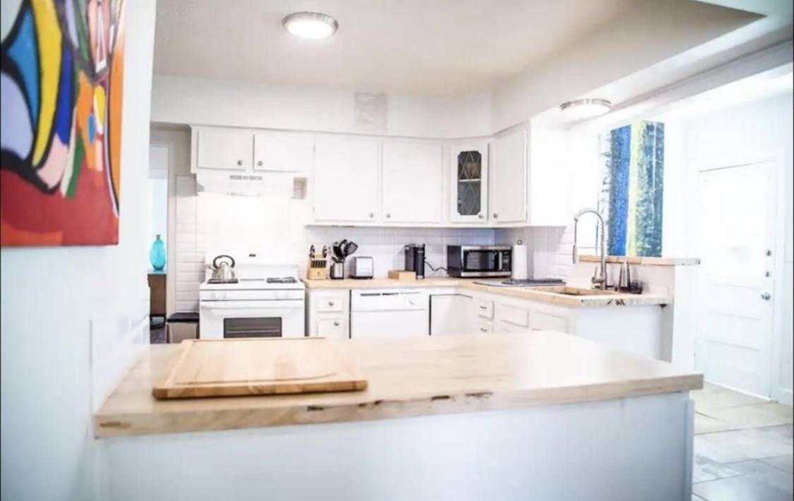 Houston, TX 77008,1817 Beall ST