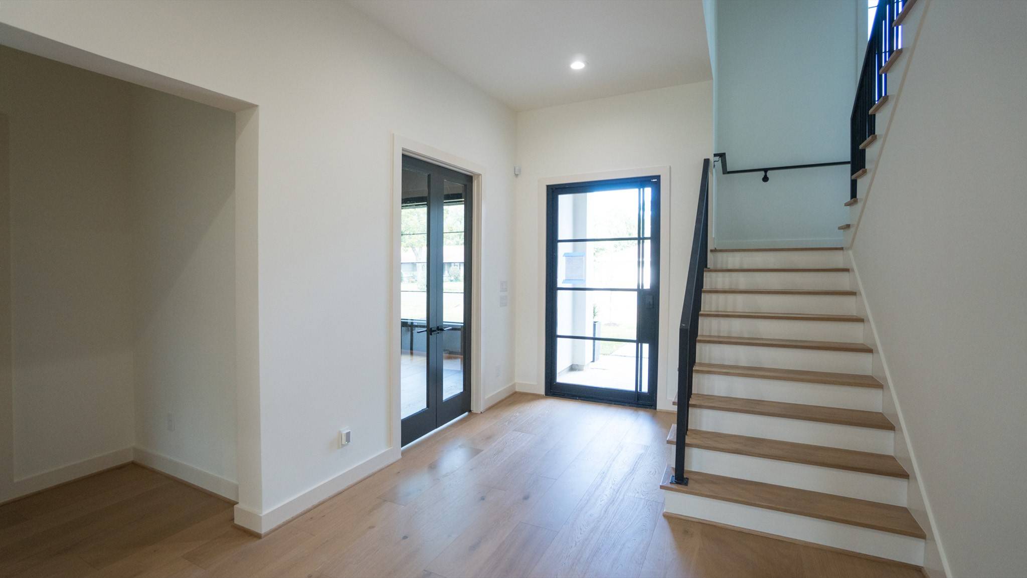 Houston, TX 77055,7214 Blandford LN