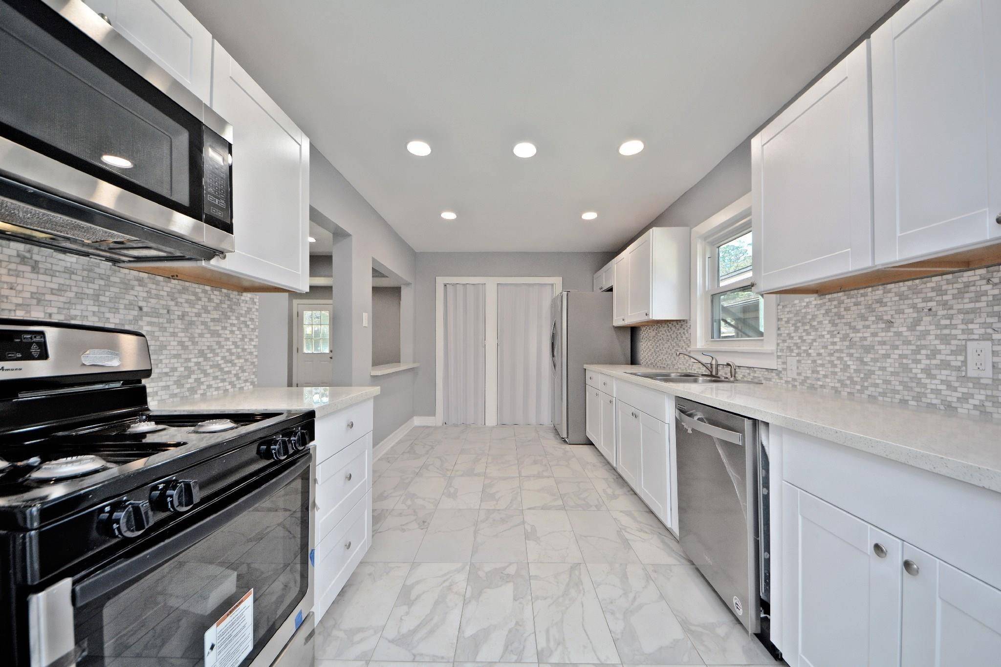 Houston, TX 77004,3834 Rosedale ST