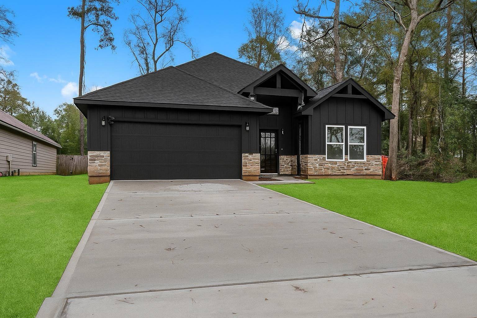 Willis, TX 77378,15479 Arrowhead Loop W