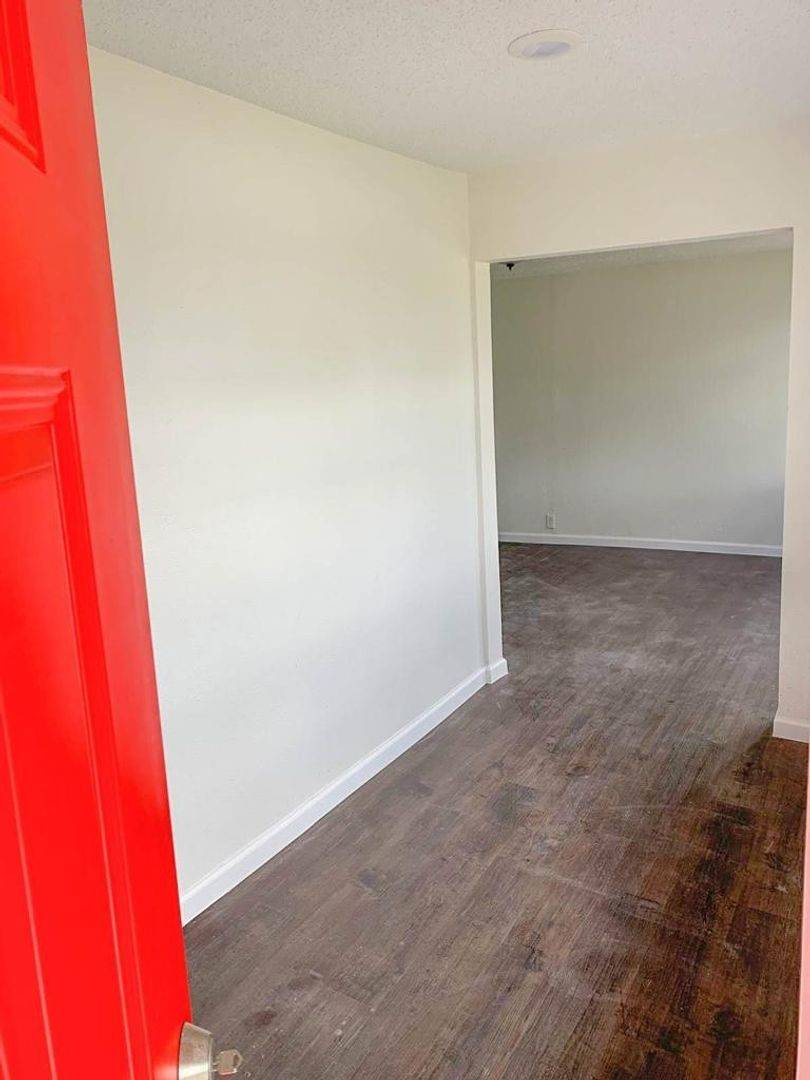 Sweeny, TX 77480,303 Harlem ST