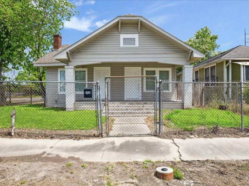 Houston, TX 77003,1801 Hussion ST