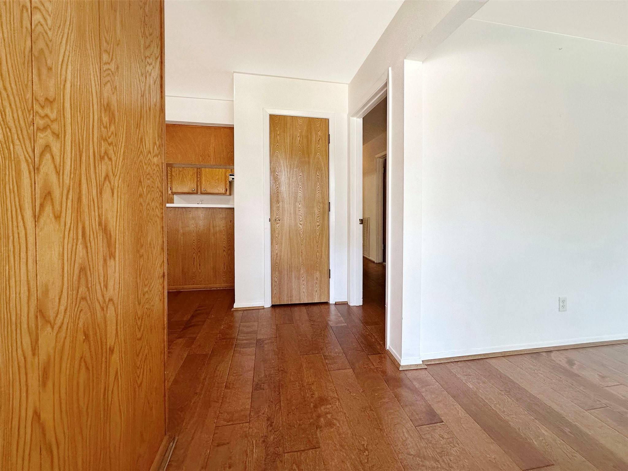 Houston, TX 77092,7050 Cole Creek DR