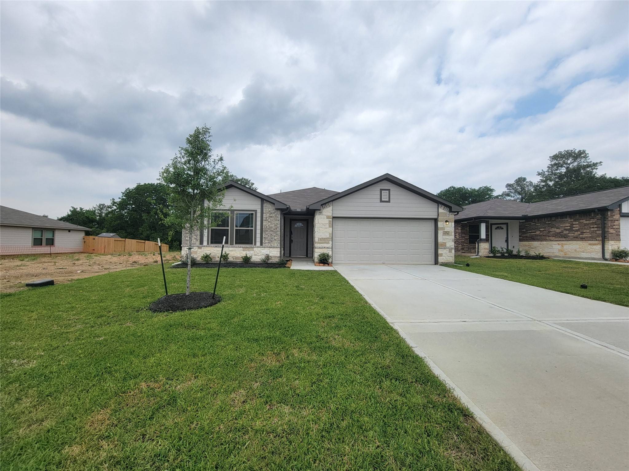 Willis, TX 77318,11736 Whirlaway DR