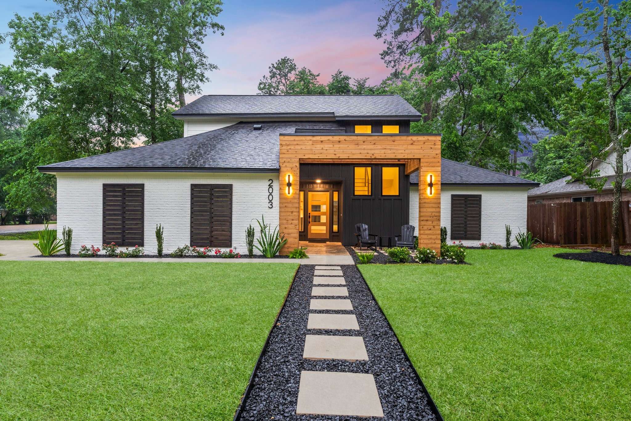 The Woodlands, TX 77380,2003 Longstraw PL
