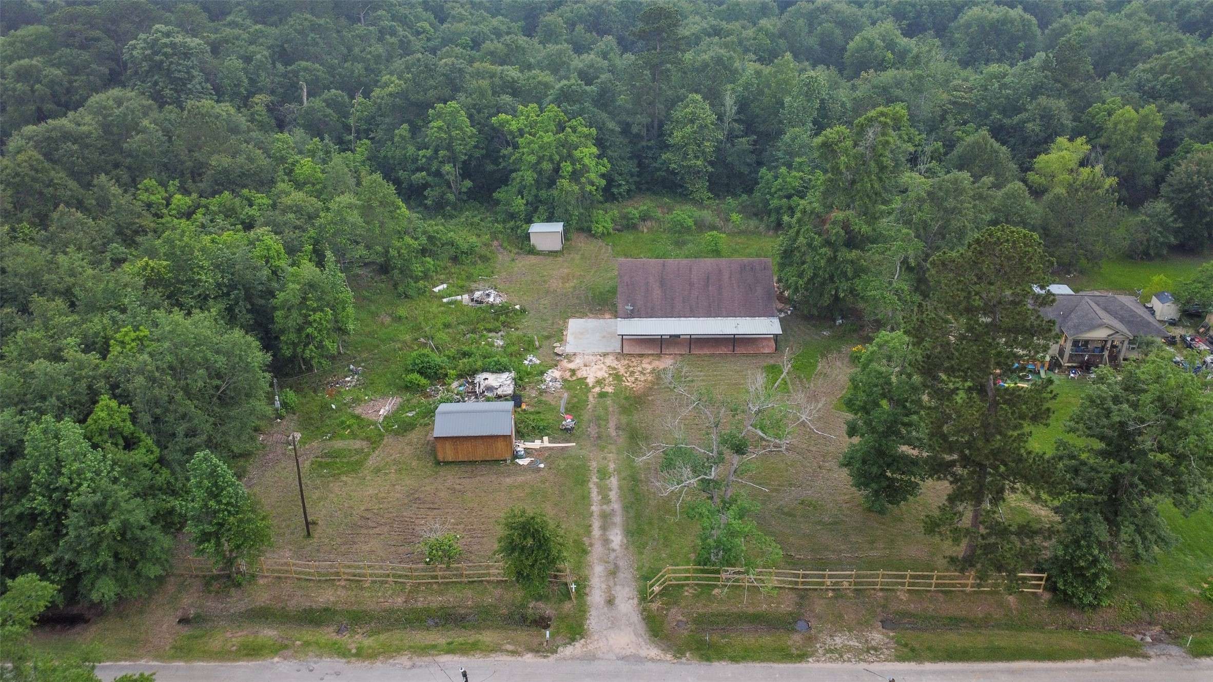 Cleveland, TX 77327,662 County Road 2218