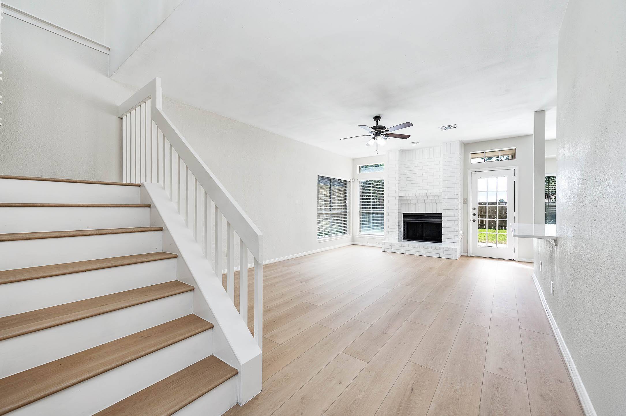 Sugar Land, TX 77479,4718 Sunshine Drive