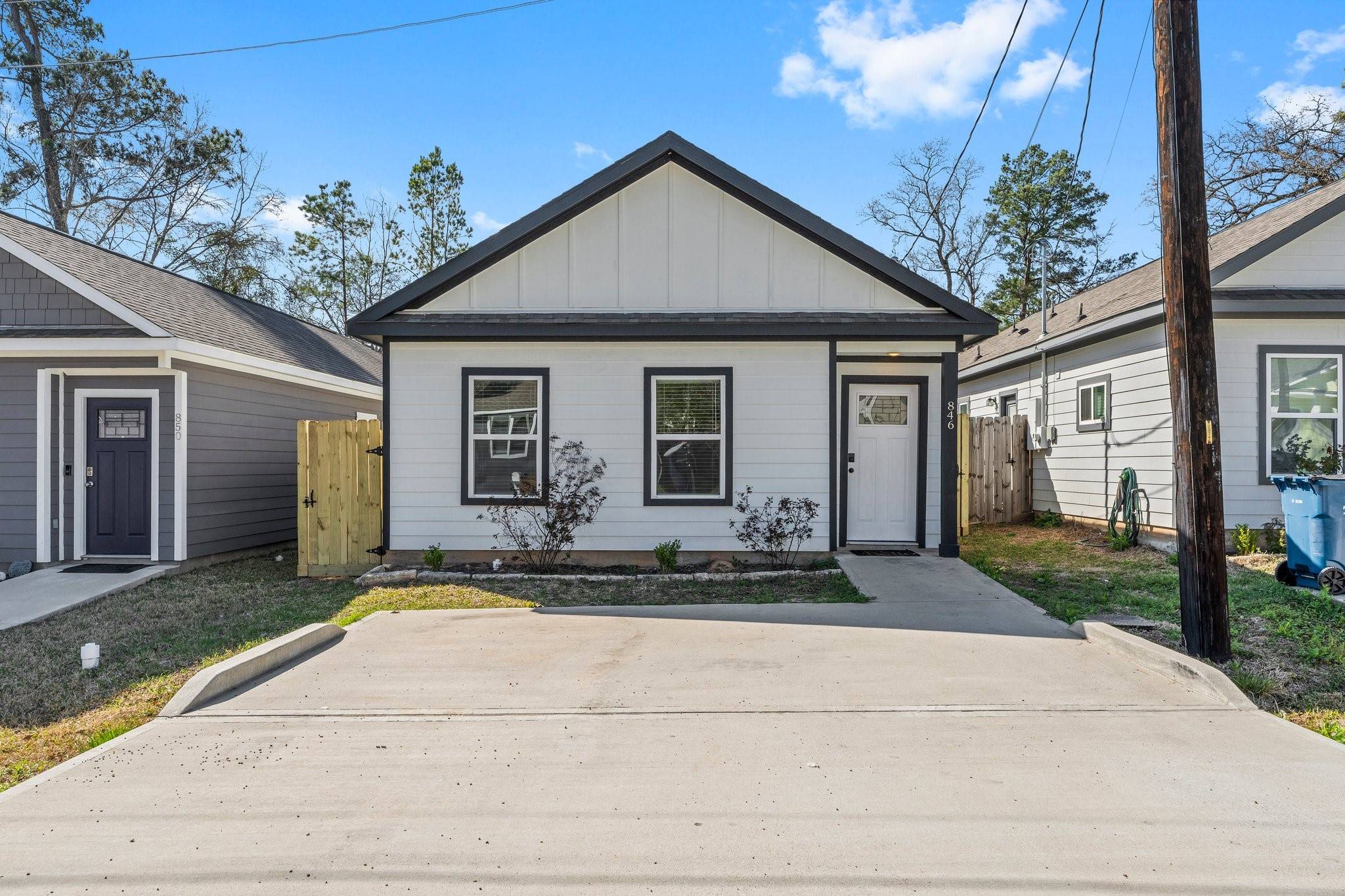 Montgomery, TX 77316,846 Omeara