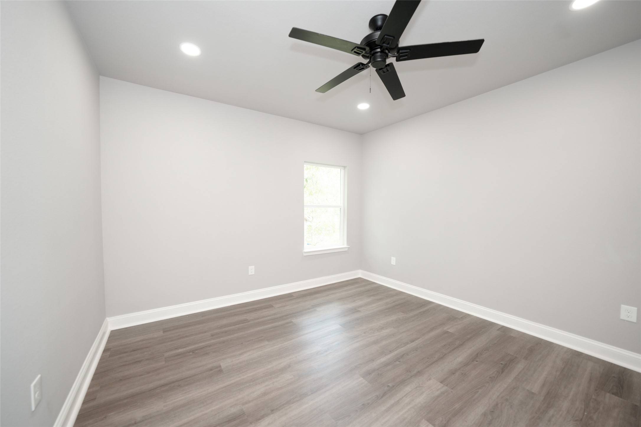 Coldspring, TX 77331,220 N Fairway LOOP