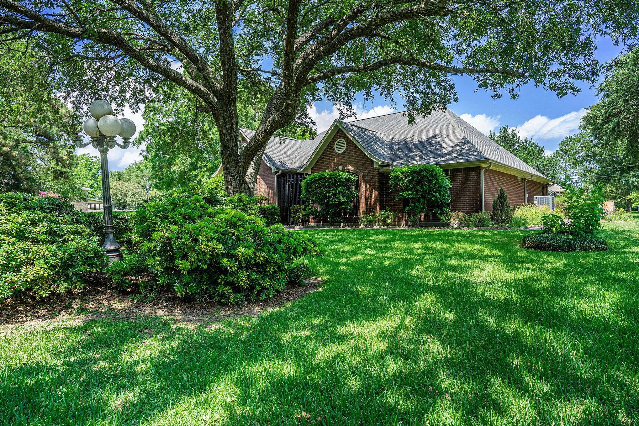 La Marque, TX 77568,2429 Williams DR