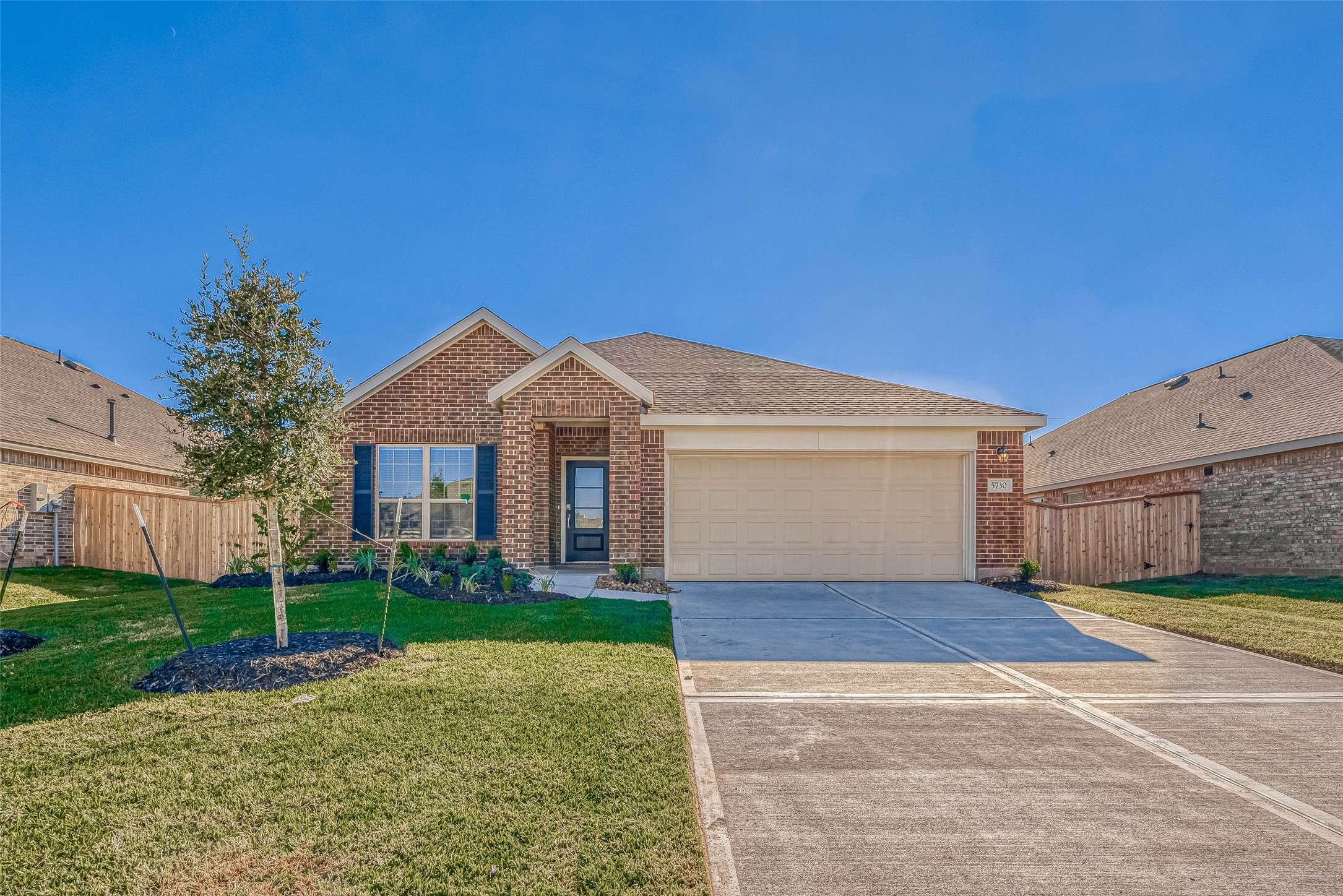 Rosenberg, TX 77469,5730 Knox Landing Drive