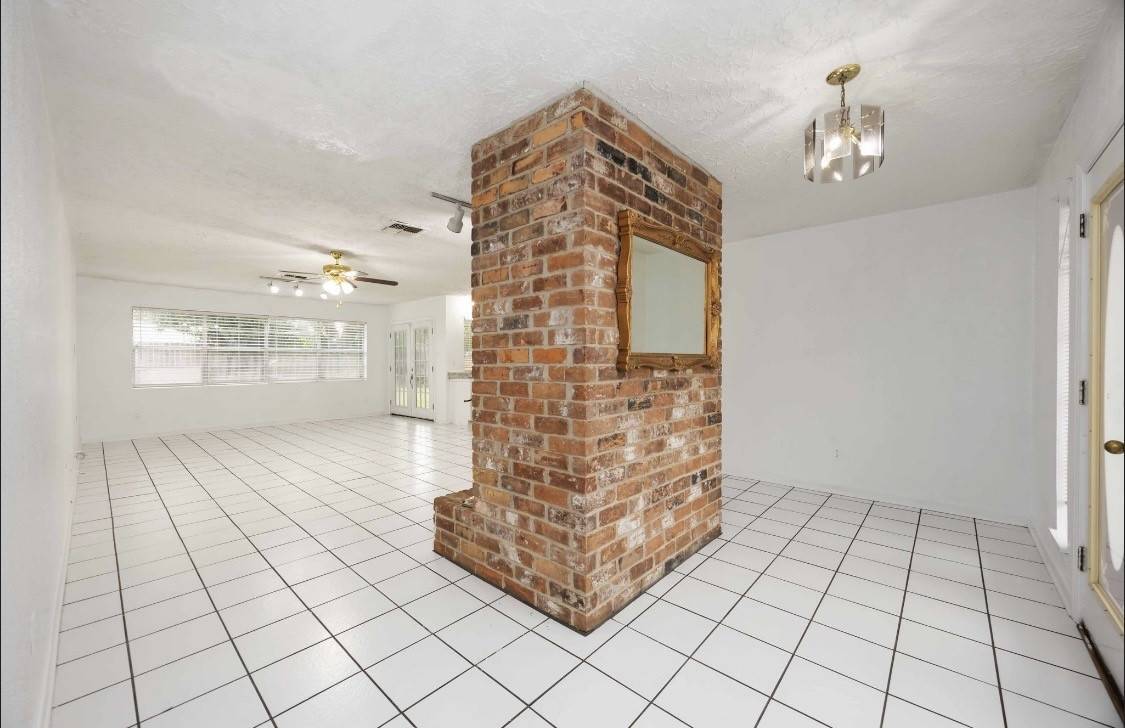 Houston, TX 77099,10415 Tenneco DR