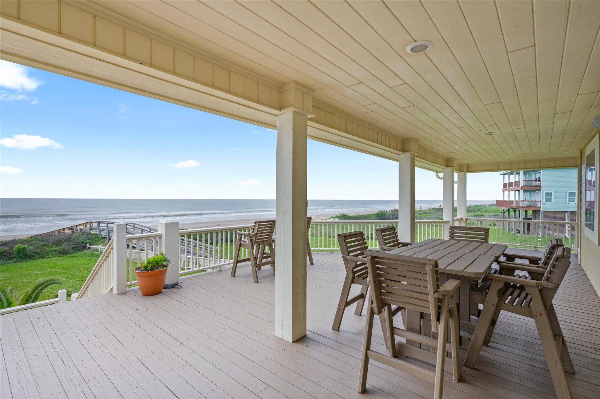 Crystal Beach, TX 77650,3210 Gulf Castle DR