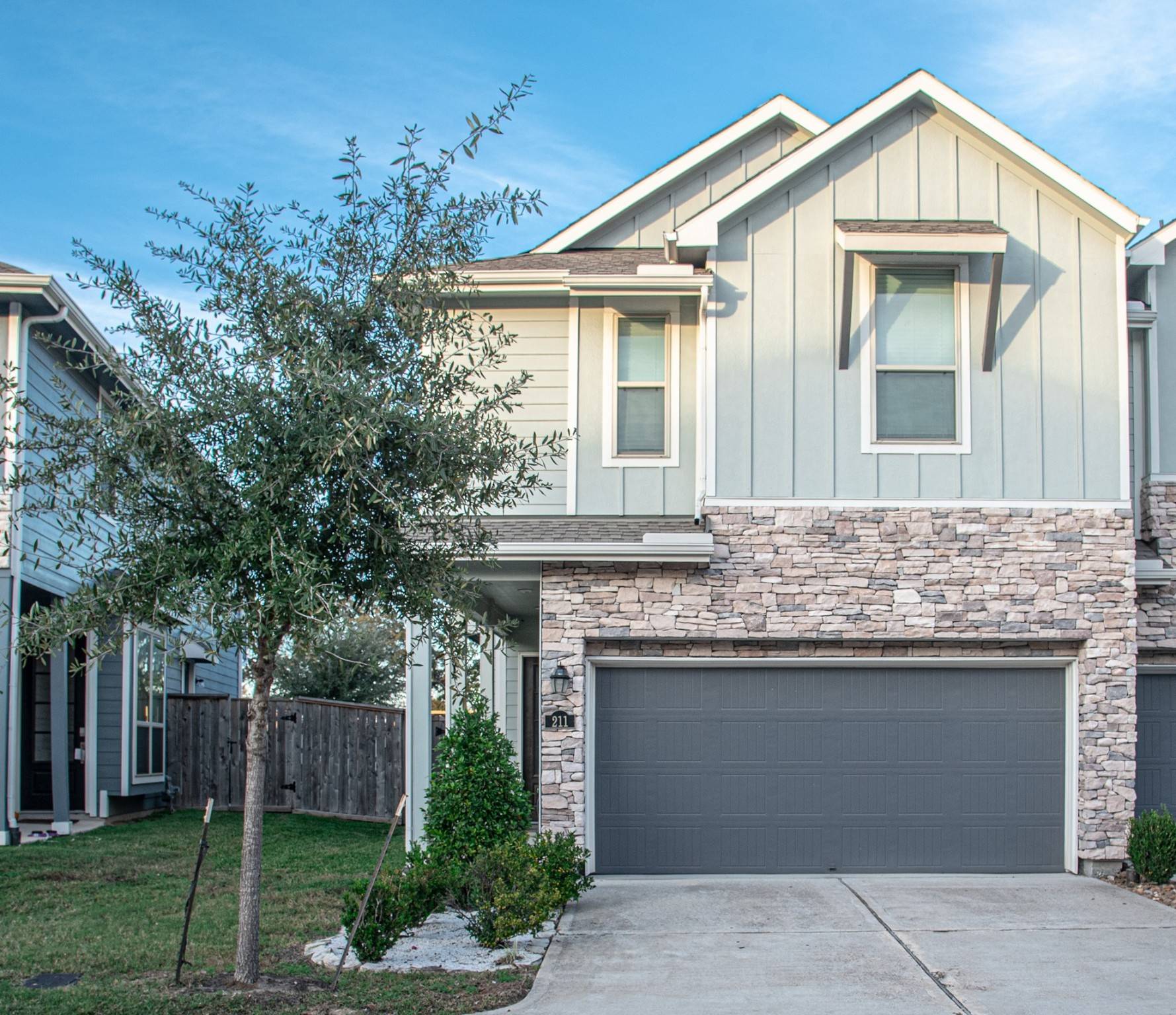Houston, TX 77009,211 Club Crest LN