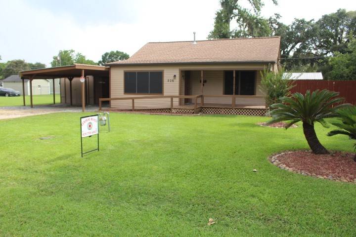 Sweeny, TX 77480,206 N Orange ST