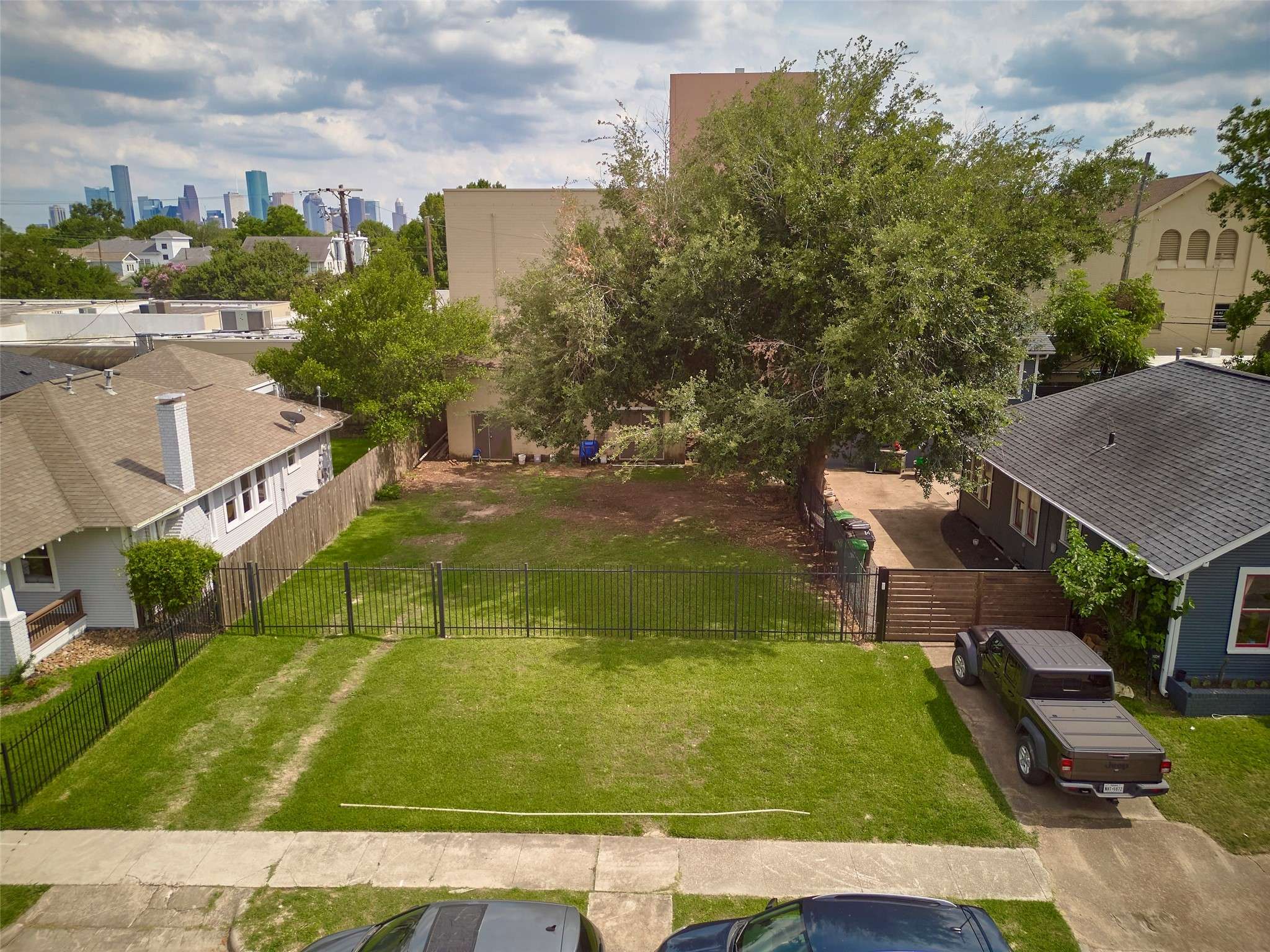 Houston, TX 77009,1032 Key ST